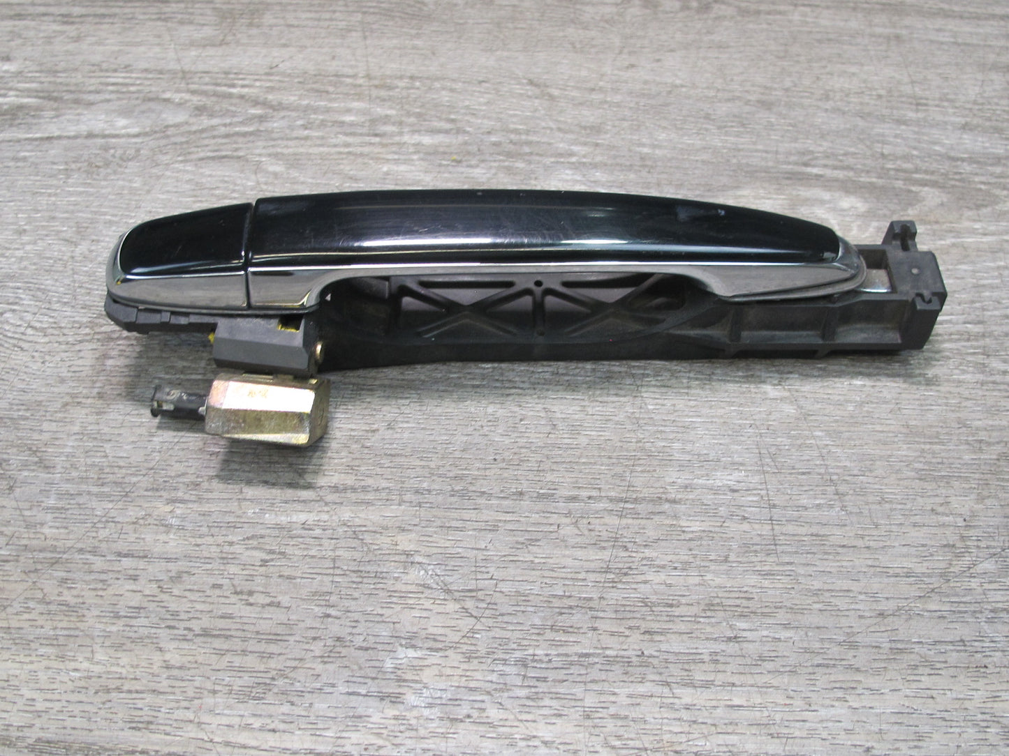 01-03 Lexus UCF30L LS430 Rear Left Door Exterior Handle OEM