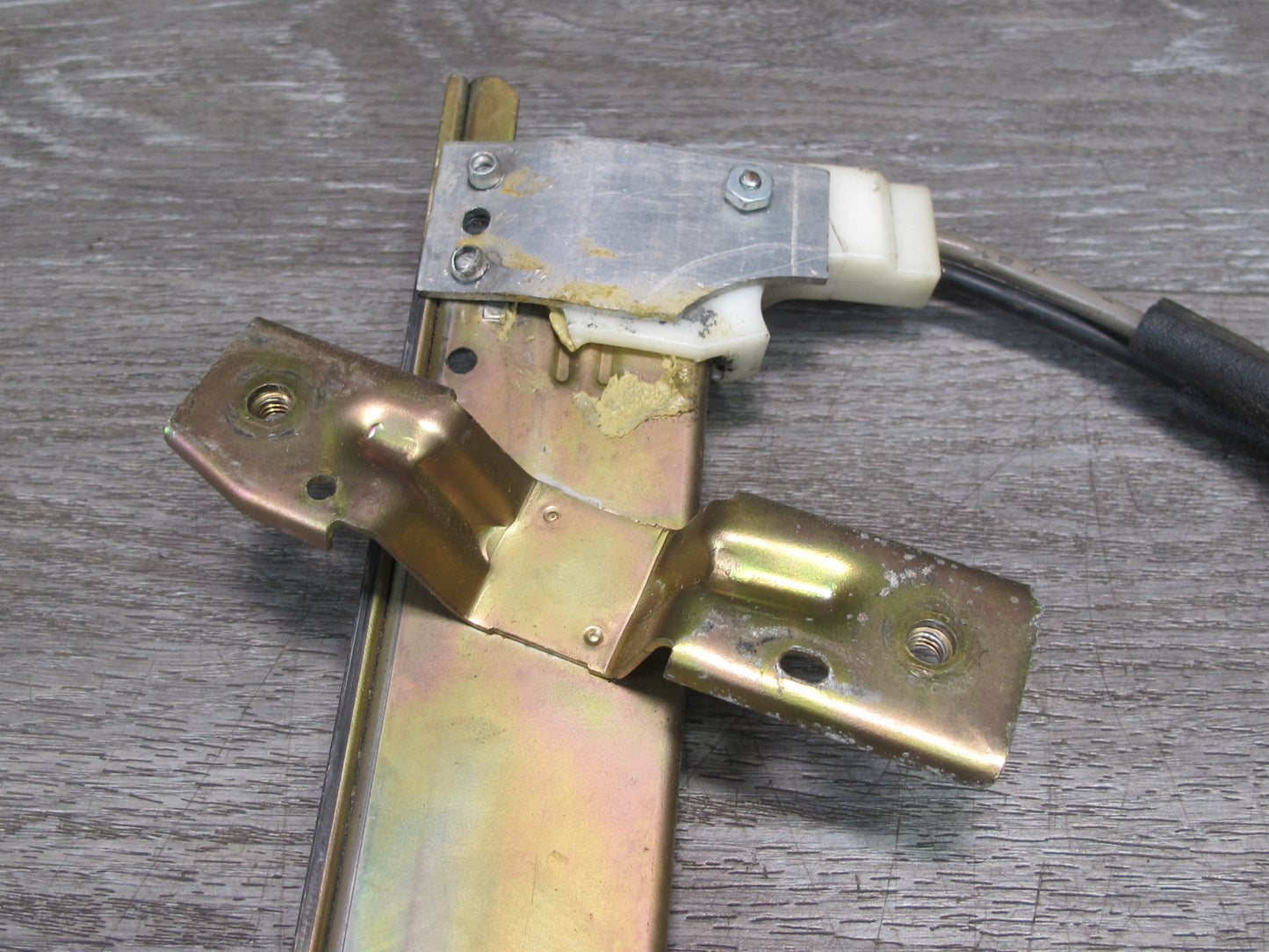 91-96 Mitsubishi 3000GT Left Door Window Regulator w Motor OEM