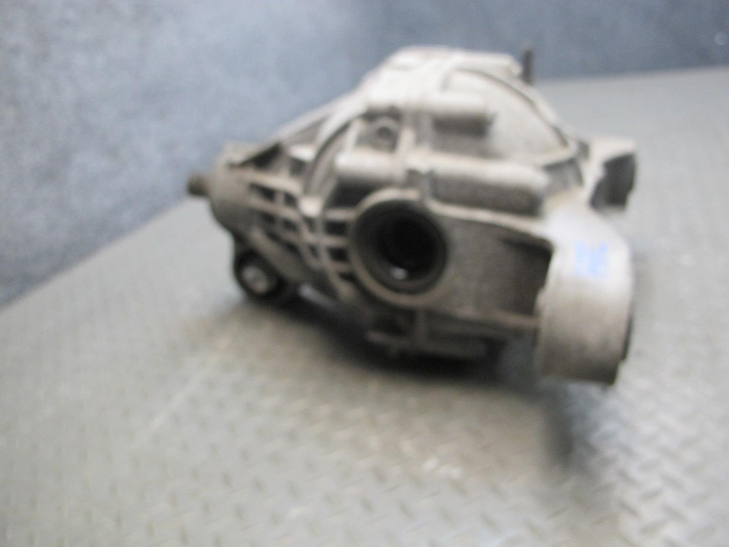2011-2018 Porsche Cayenne 958 4.8L Turbo Rear Differential Carrier 0BN525017B