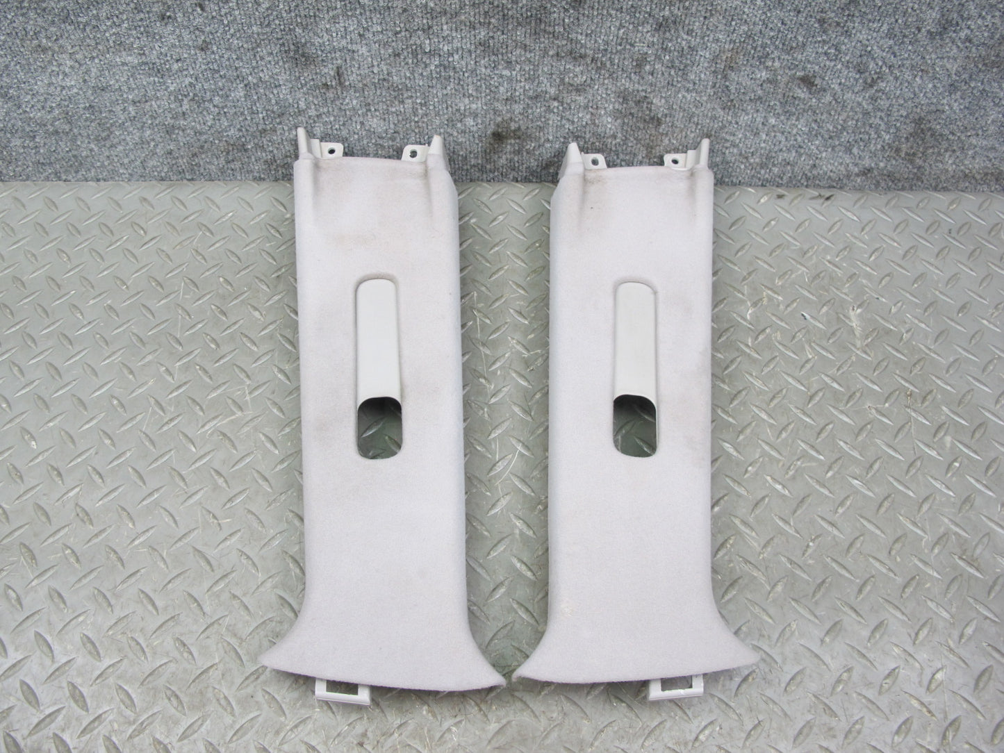 01-03 Lexus JCE10L IS300 Set of 2 Center B Pillar Upper Trim Cover Panel OEM