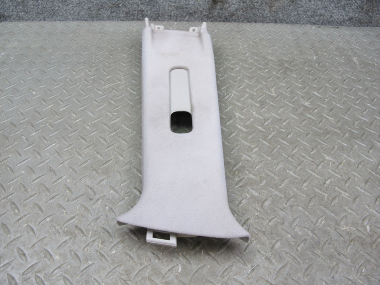 01-03 Lexus JCE10L IS300 Set of 2 Center B Pillar Upper Trim Cover Panel OEM
