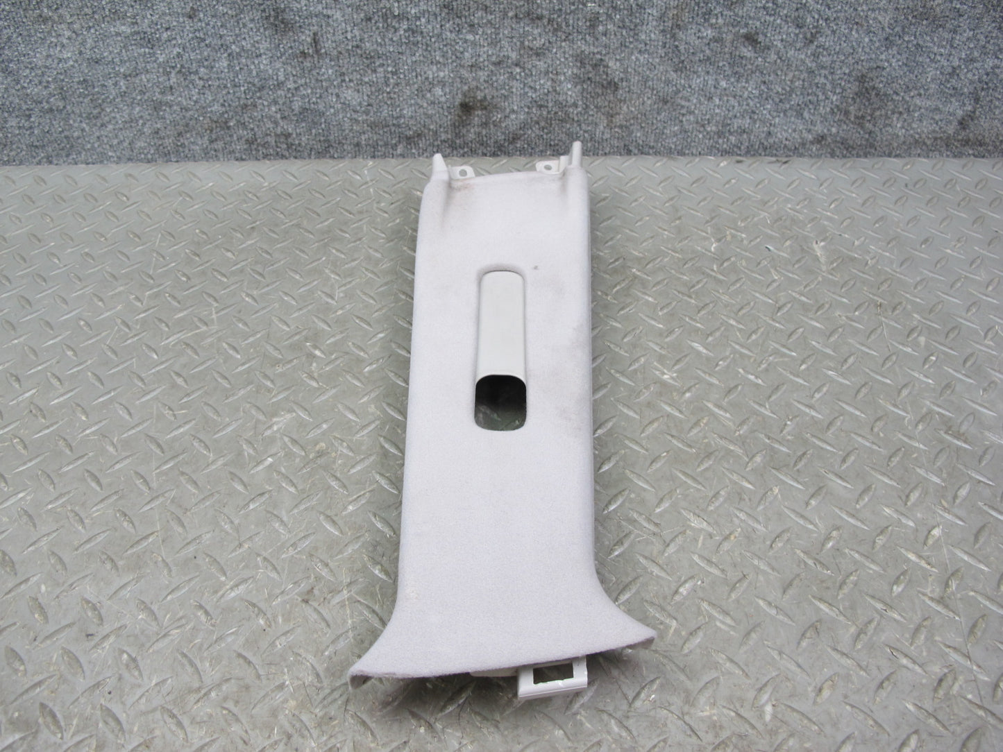01-03 Lexus JCE10L IS300 Set of 2 Center B Pillar Upper Trim Cover Panel OEM