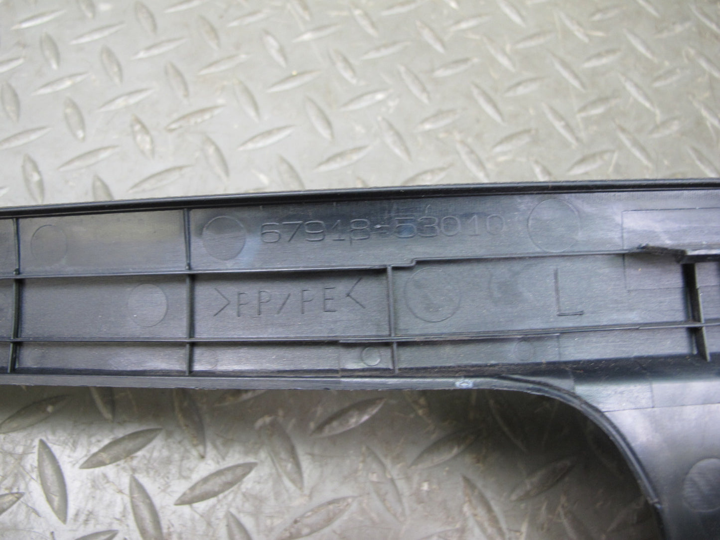 01-05 Lexus JCE10L IS300 Set of 2 Rear Right Left Door Scuff Sill Plate Trim OEM