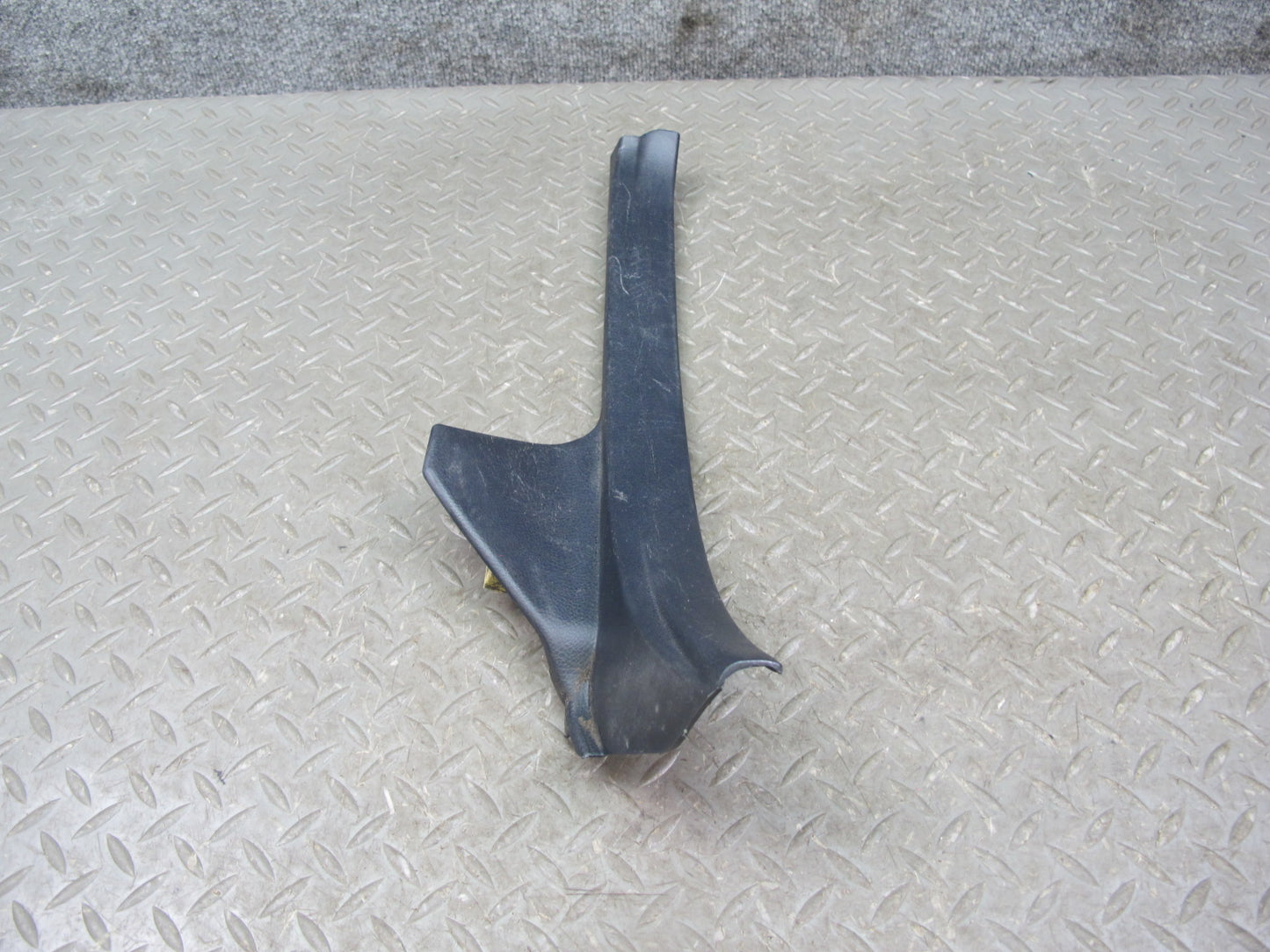 01-05 Lexus JCE10L IS300 Set of 2 Rear Right Left Door Scuff Sill Plate Trim OEM