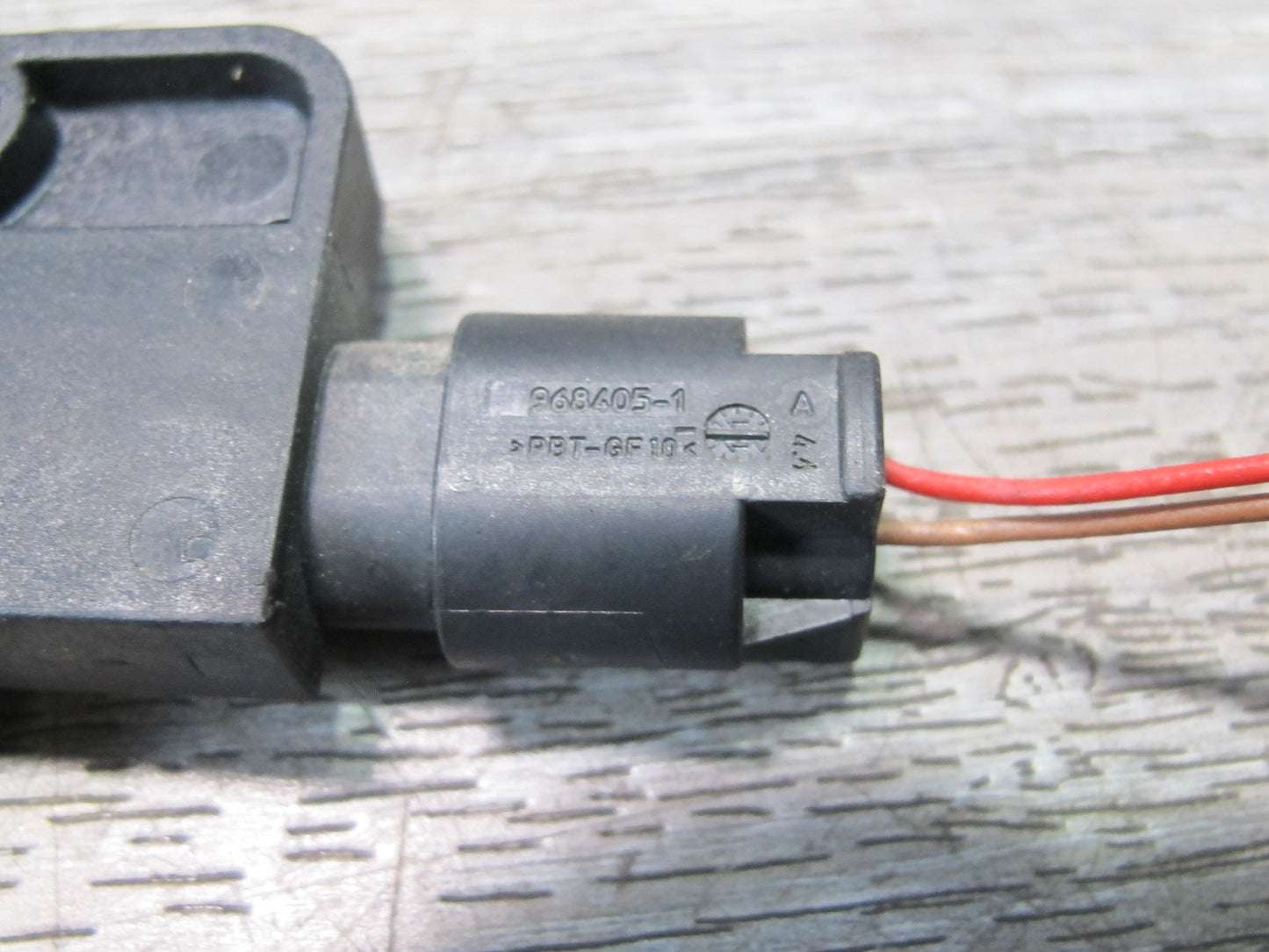 2011-208 Porsche Cayenne 958 Keyless GO Entry Antenna Sensor Module Unit Set