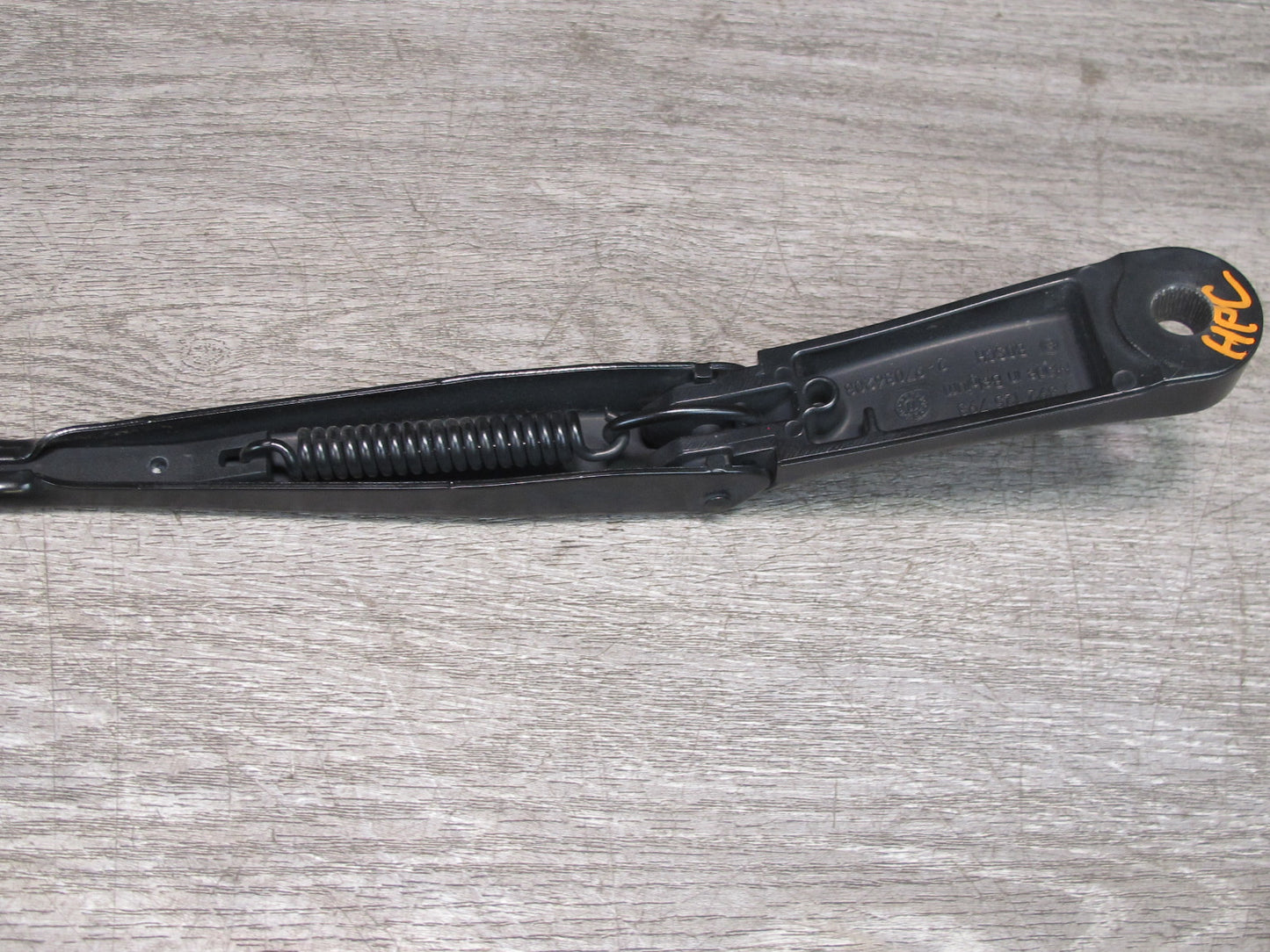 2011-2018 Porsche Cayenne 958 Front Windshield Wiper Arm Left & Right Set of 2