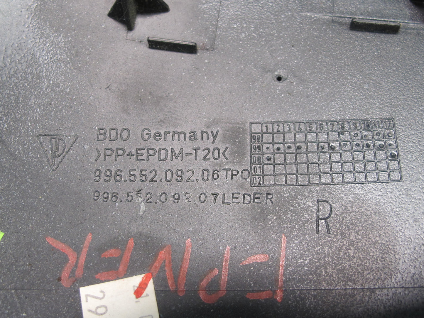 1999-2005 Porsche 911 996 Front Left & Right Side Center Console Trim Set