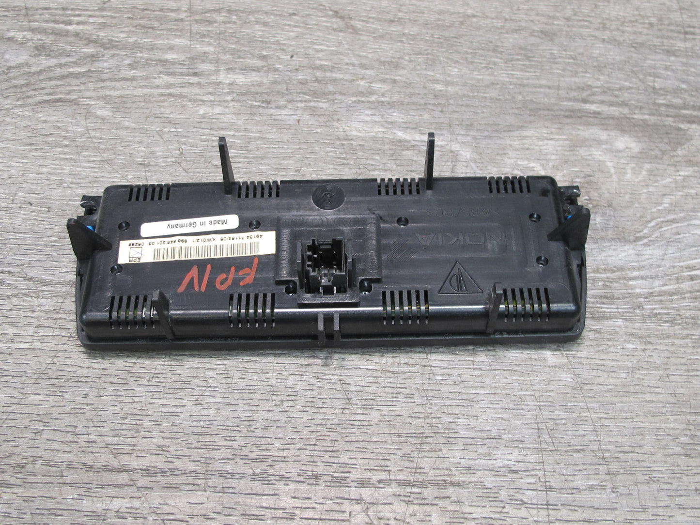 1999-2001 Porsche 911 996 Audio Stereo Radio Faceplate 99664520105