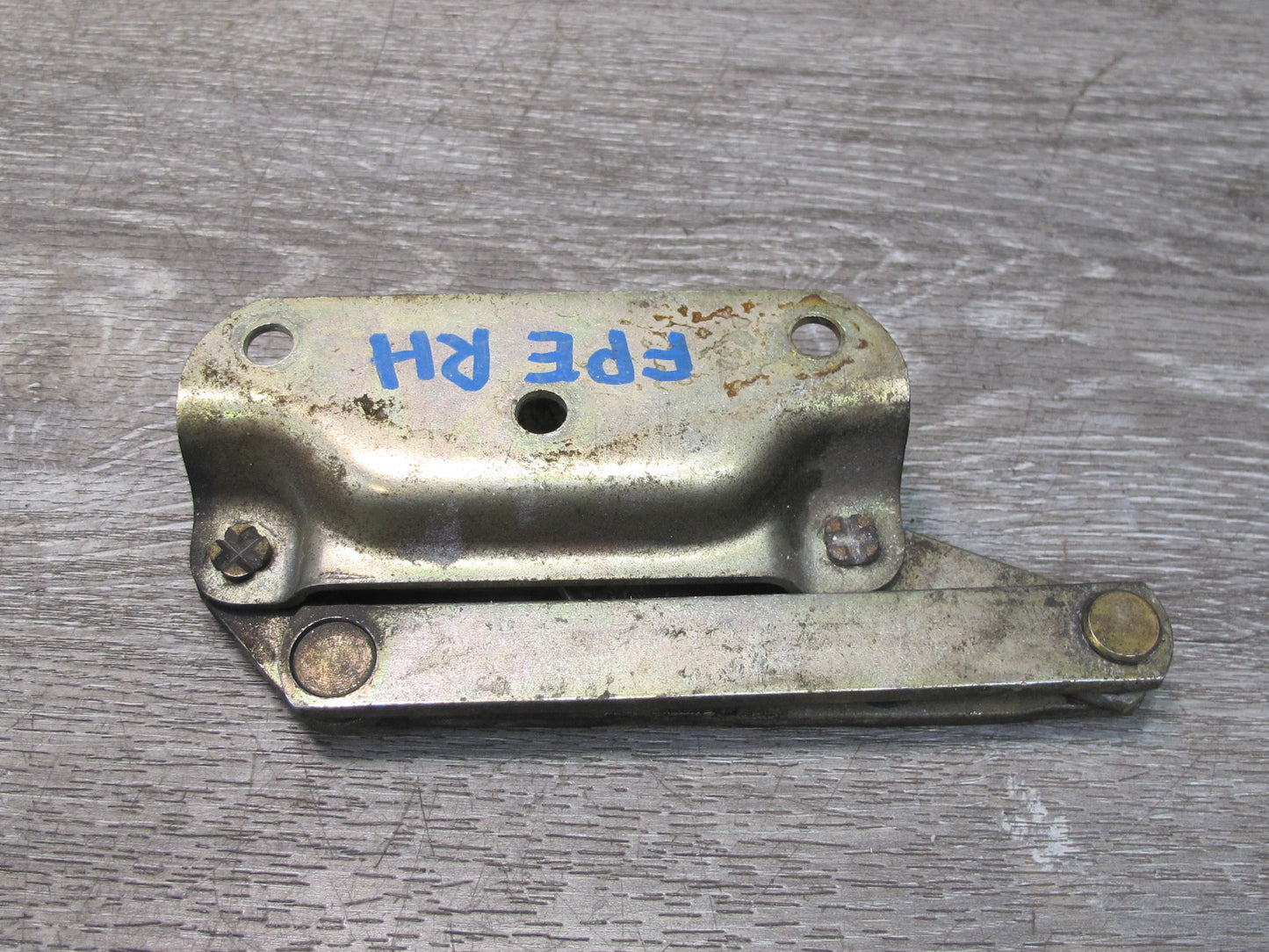 1984-1995 Porsche 928 S Front Right & Left Side Hood Bonnet Hinge Set