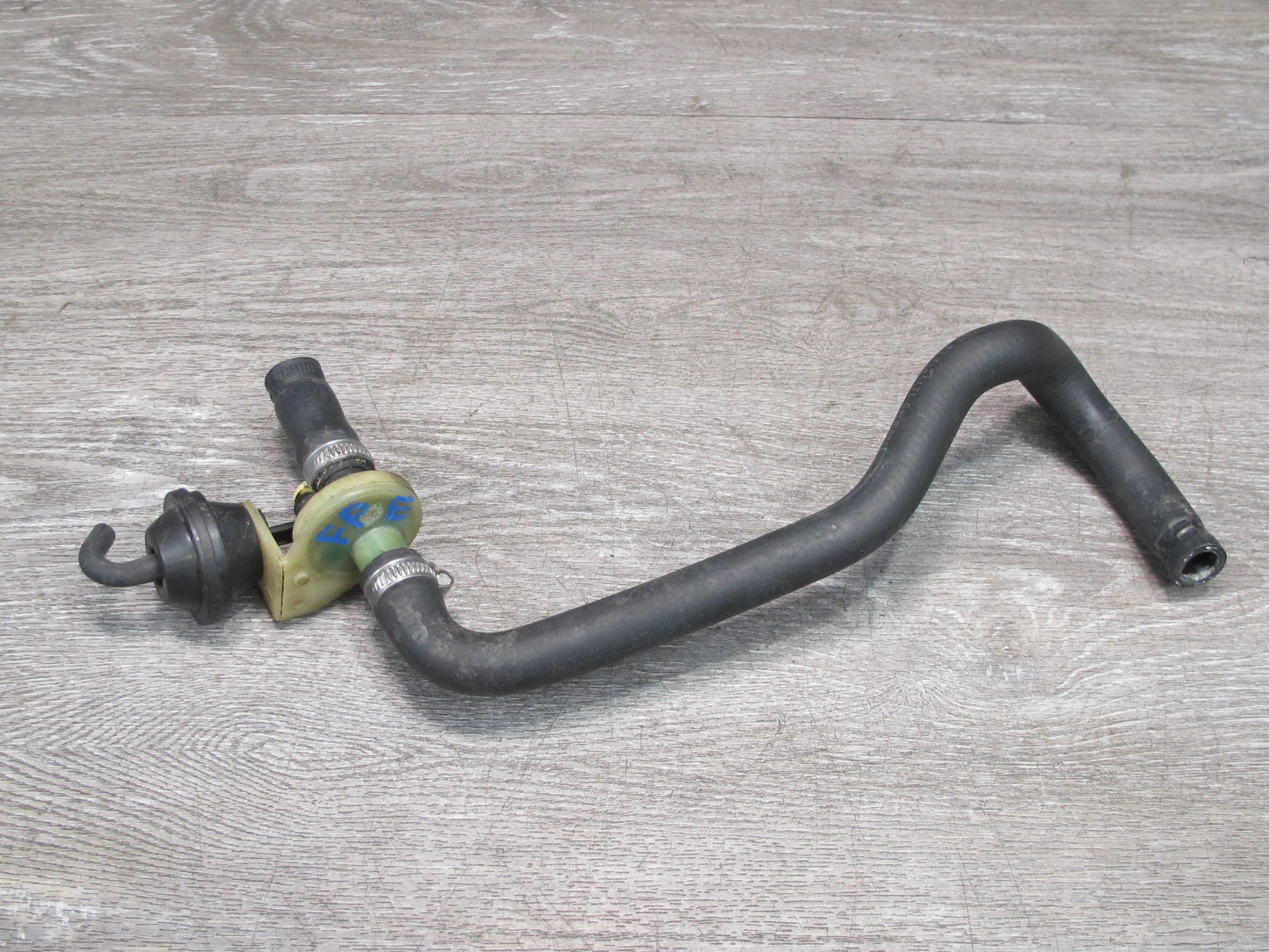 1987-1991 Porsche 928 S Hvac Coolant Control Valve W/ Hose
