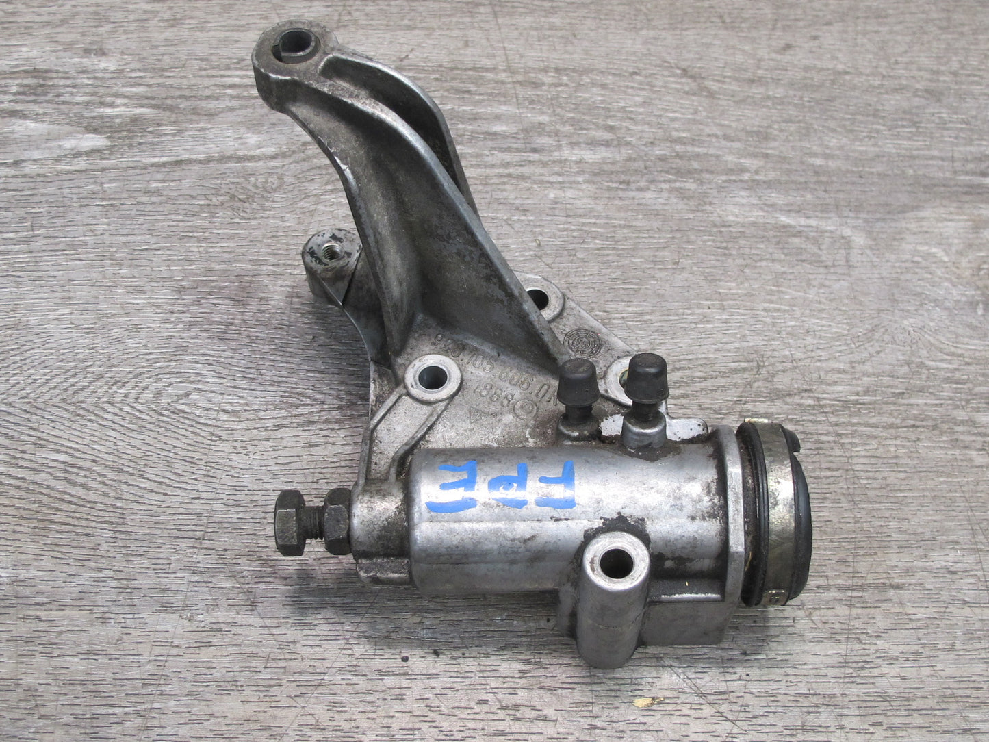 87-91 Porsche 928 S4 5.0L Engine Timing Chain Tensioner 9281056060R