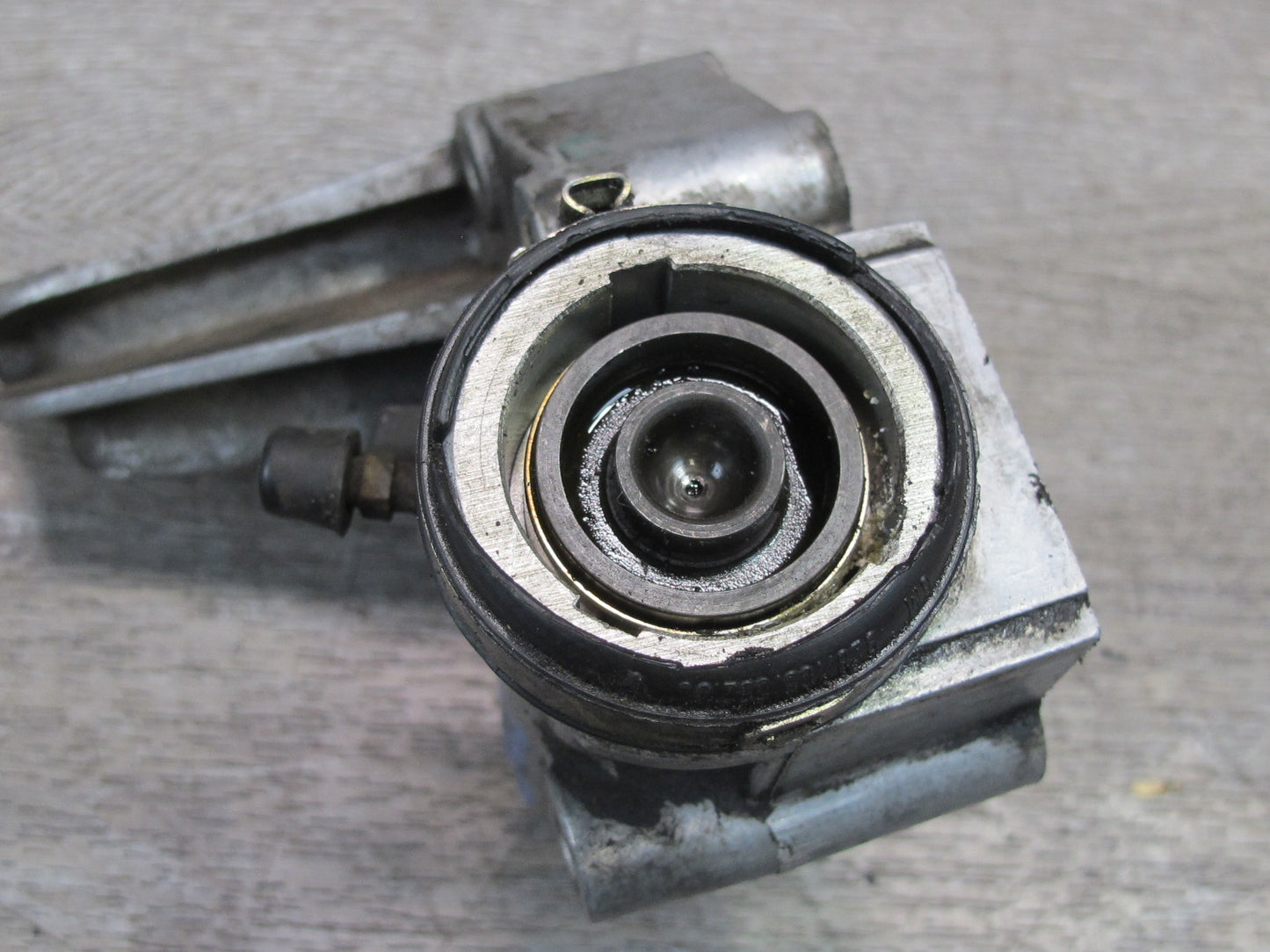 87-91 Porsche 928 S4 5.0L Engine Timing Chain Tensioner 9281056060R