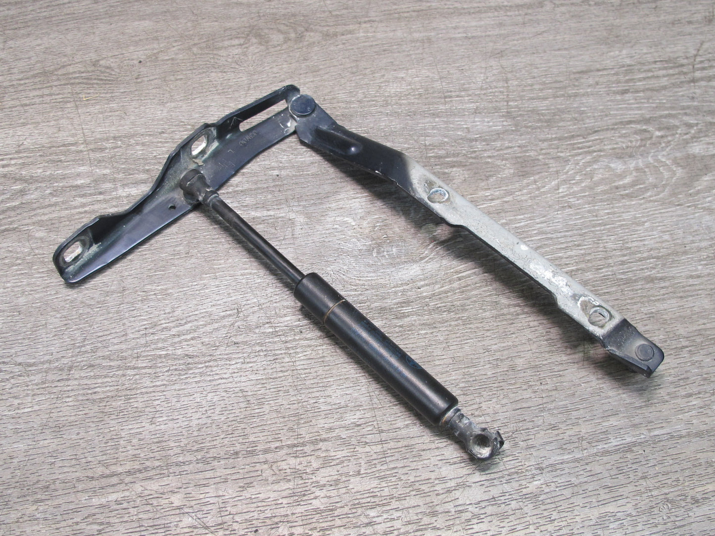 1999-2005 Porsche 911 Carrera 996 Front Left & Right Side Hood Bonnet Hinge Set