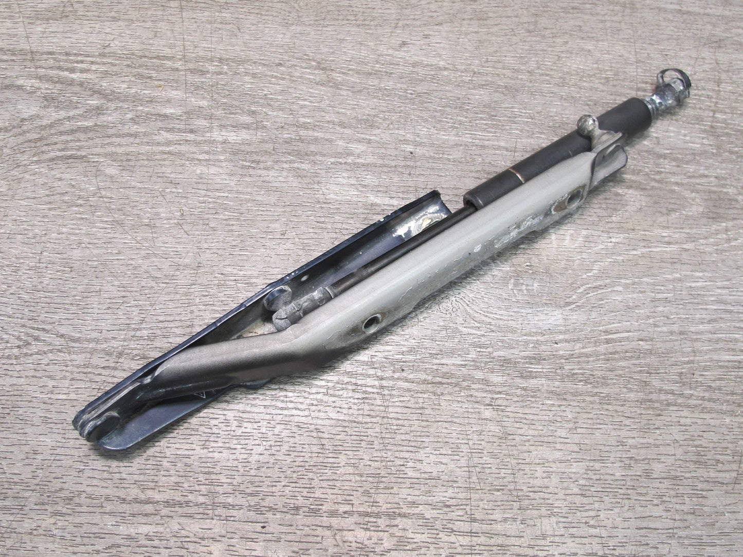 1999-2005 Porsche 911 Carrera 996 Front Left & Right Side Hood Bonnet Hinge Set