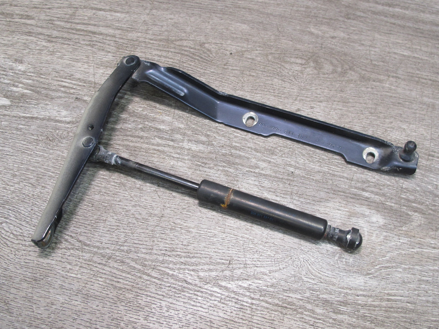 1999-2005 Porsche 911 Carrera 996 Front Left & Right Side Hood Bonnet Hinge Set