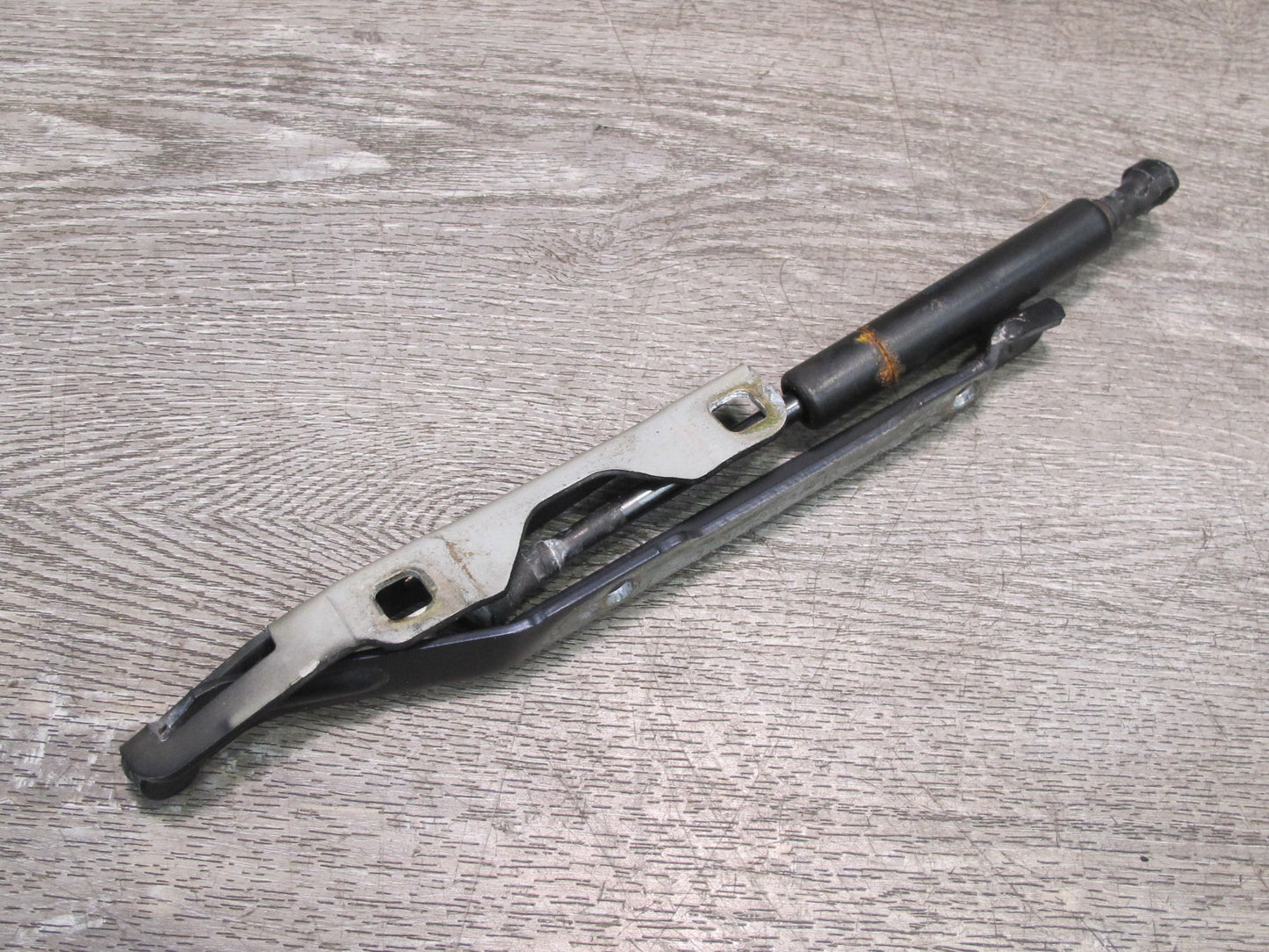 1999-2005 Porsche 911 Carrera 996 Front Left & Right Side Hood Bonnet Hinge Set