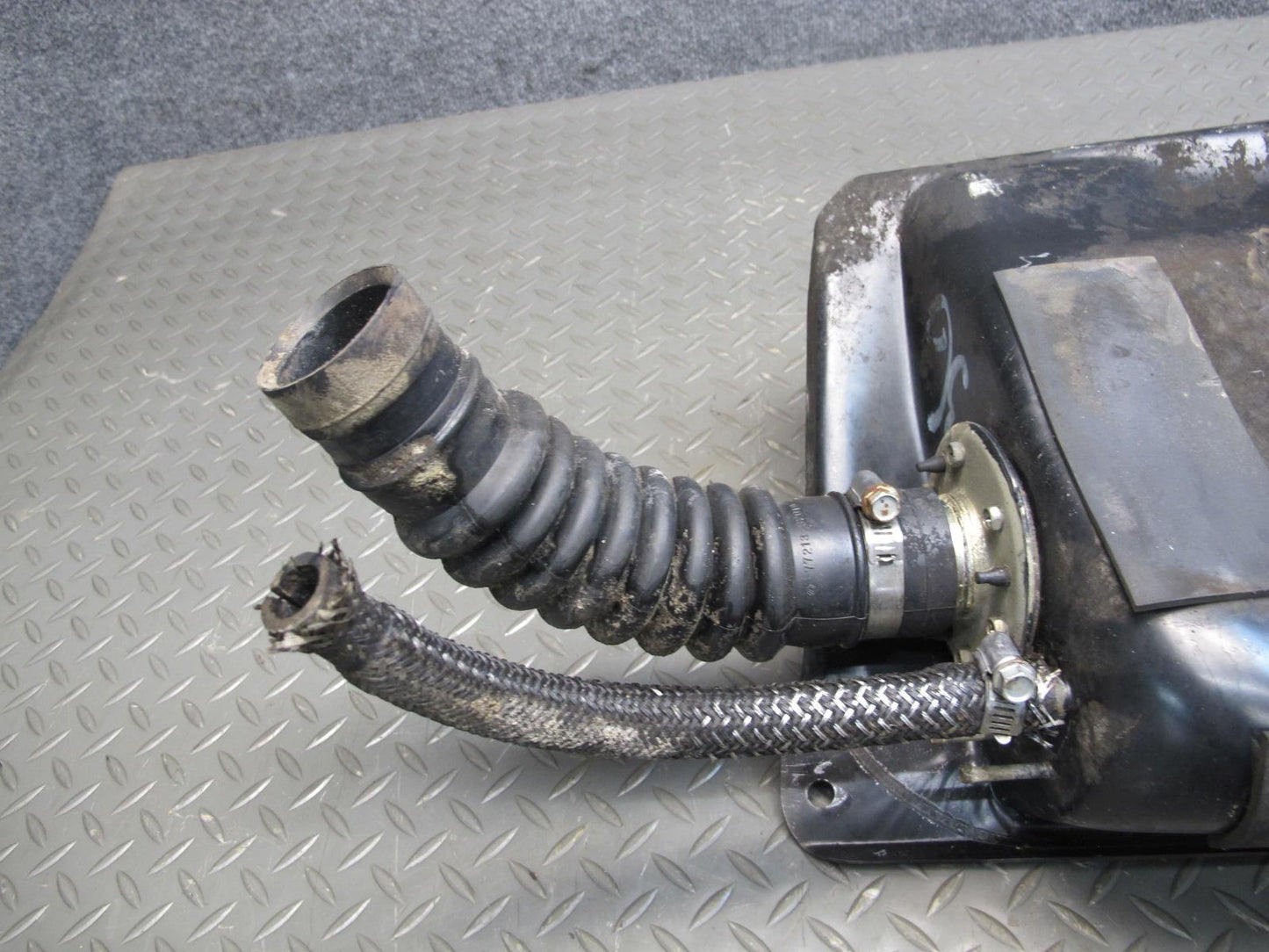 86-89 Toyota MR2 AW15 4AGELC Fuel Gas Tank Assembly OEM