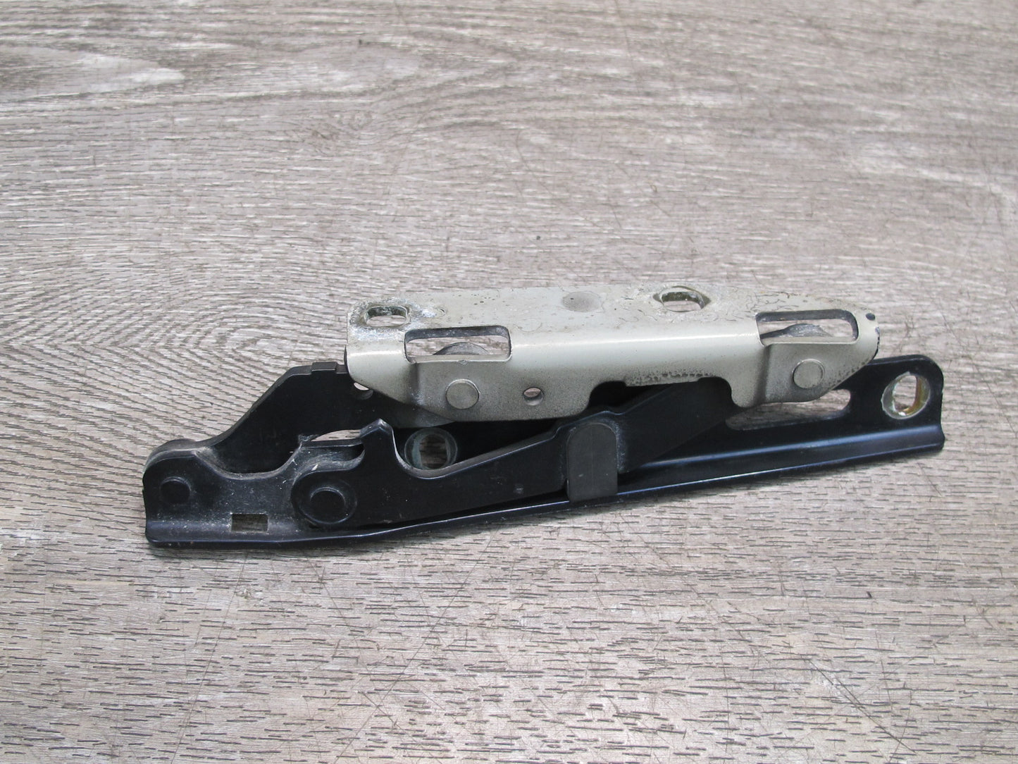 1999-2005 Porsche 911 Carrera 996 Rear Left & Right Side Engine Trunk Hinge Set