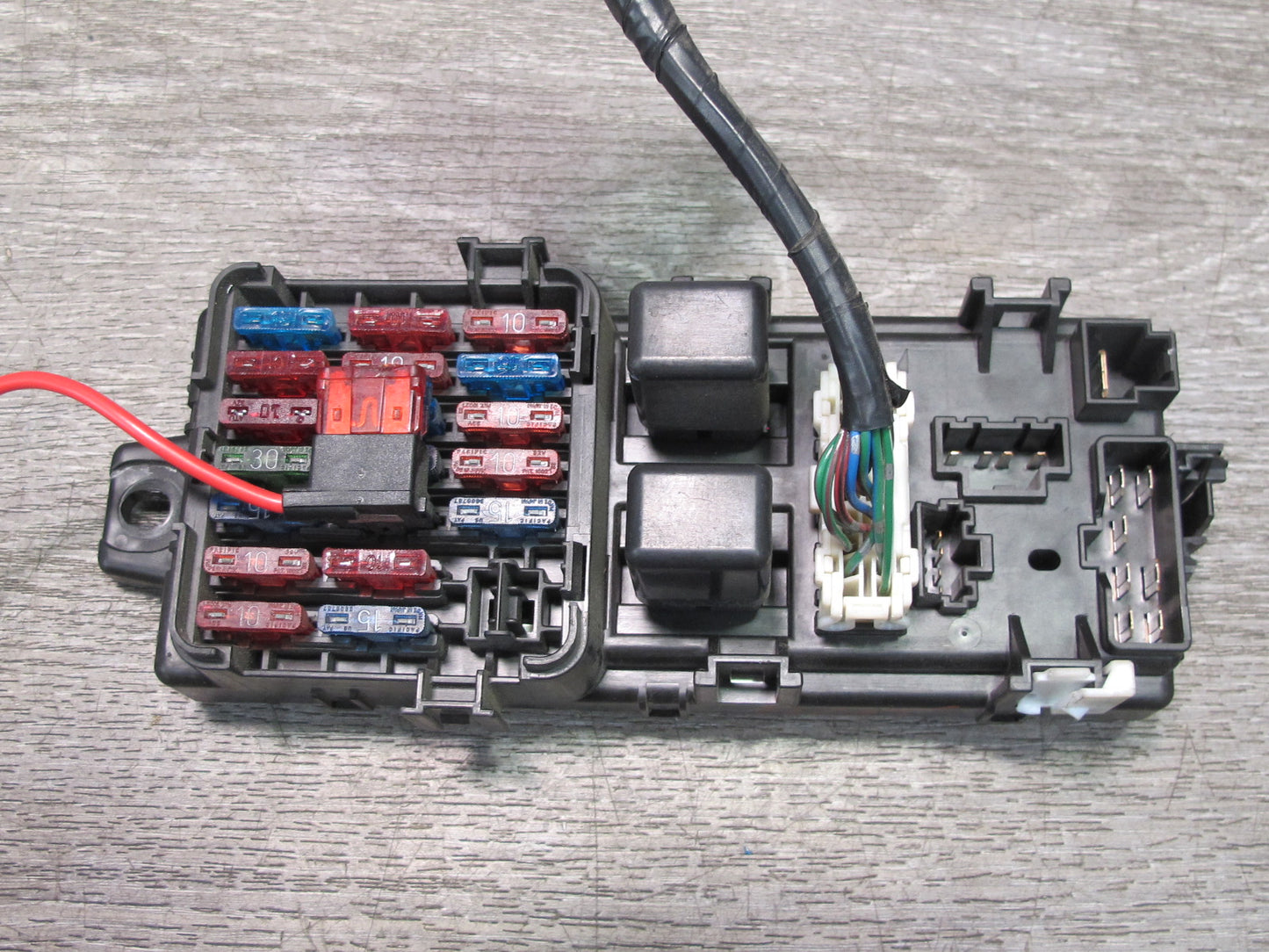 91-93 Mitsubishi 3000GT Interior Cabin Fuse Relay Box Module OEM