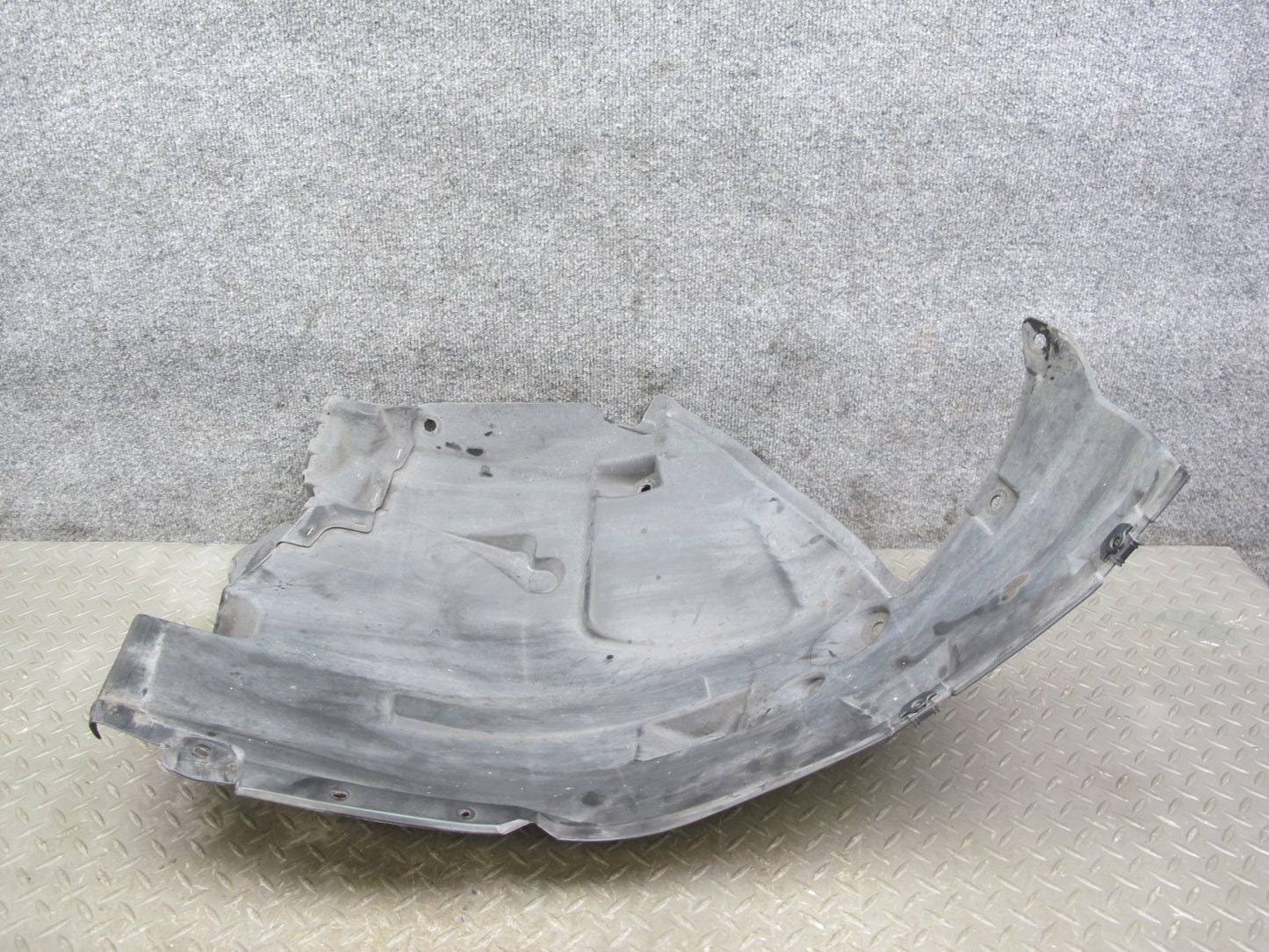09-20 Nissan Z34 370Z Front Left & Right Fender Liner Rearward Splash Shield OEM