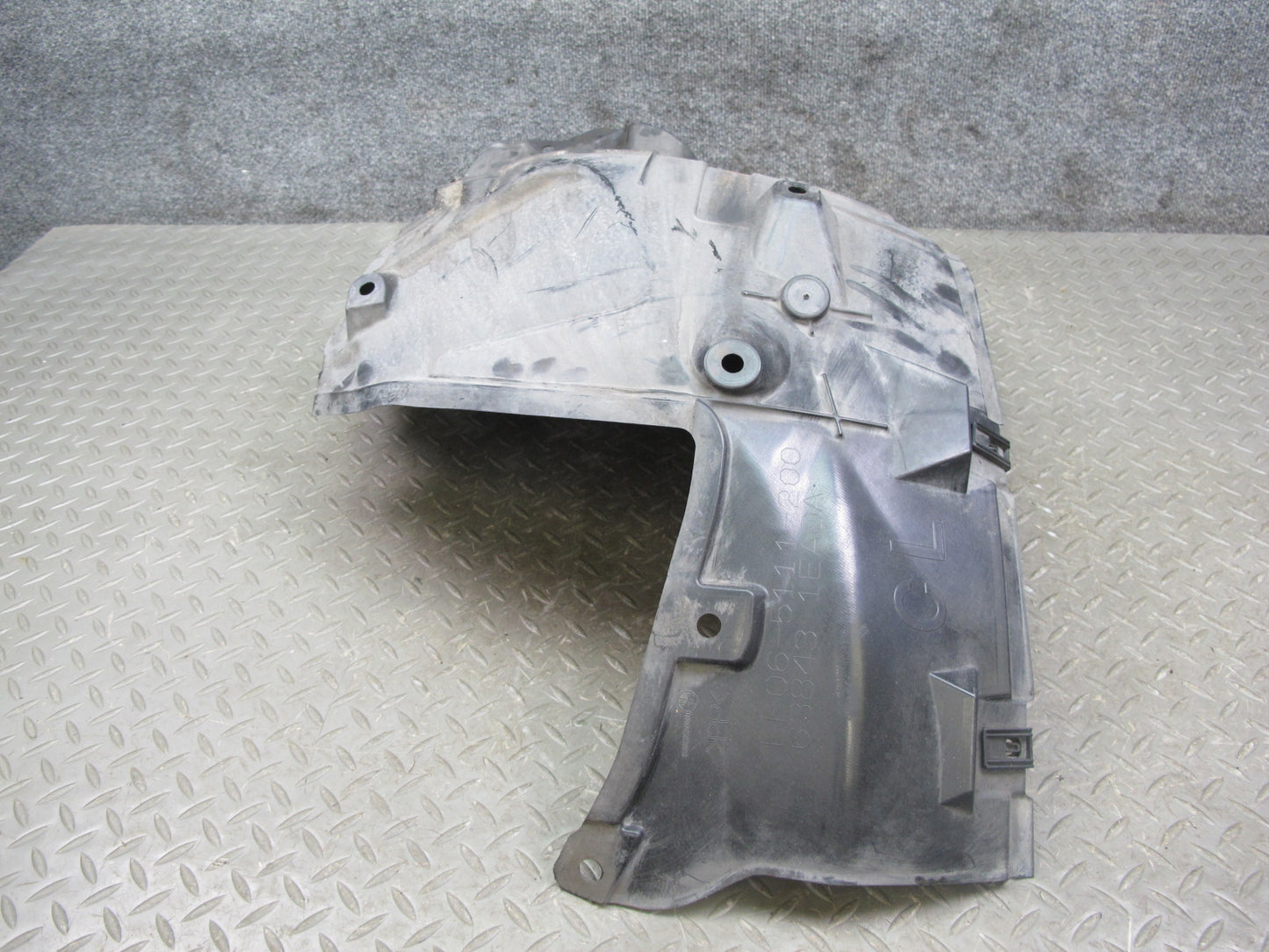 09-20 Nissan Z34 370Z Front Left & Right Fender Liner Rearward Splash Shield OEM