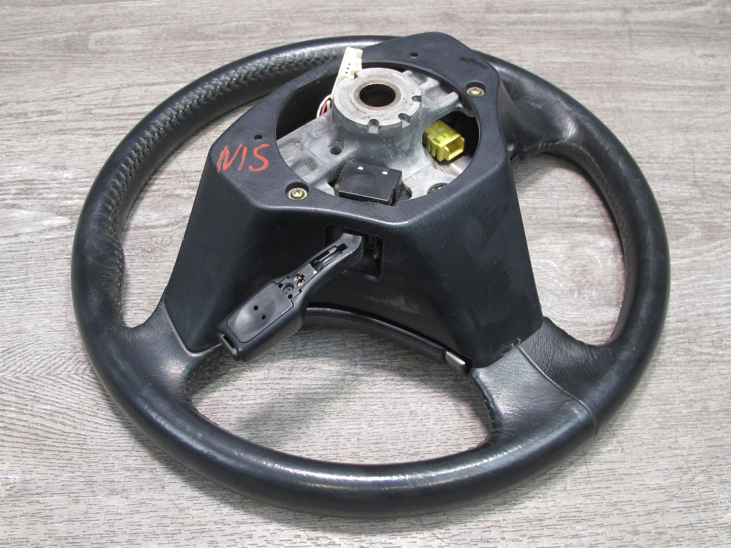 01-05 LEXUS IS300 FRONT LEFT DRIVER SIDE STEERING WHEEL SRS AIRBAG OEM