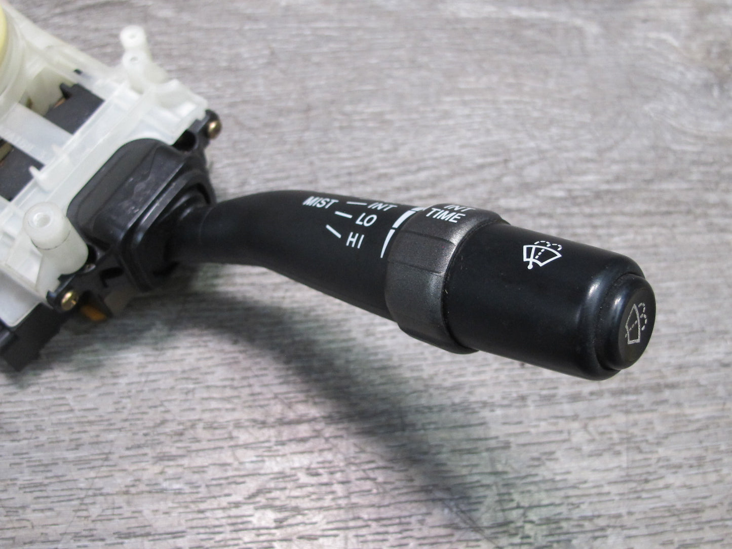 02-05 Lexus IS300 Sedan M/T Steering Column Headlight Turn Wiper Switch OEM