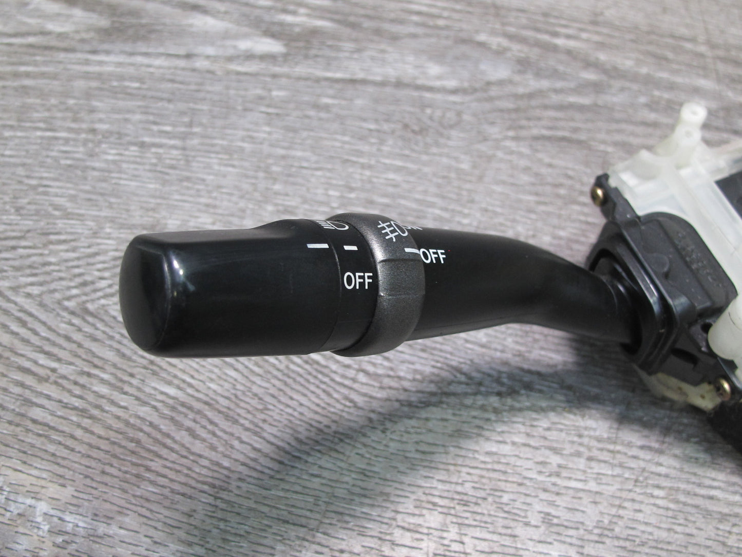 02-05 Lexus IS300 Sedan M/T Steering Column Headlight Turn Wiper Switch OEM