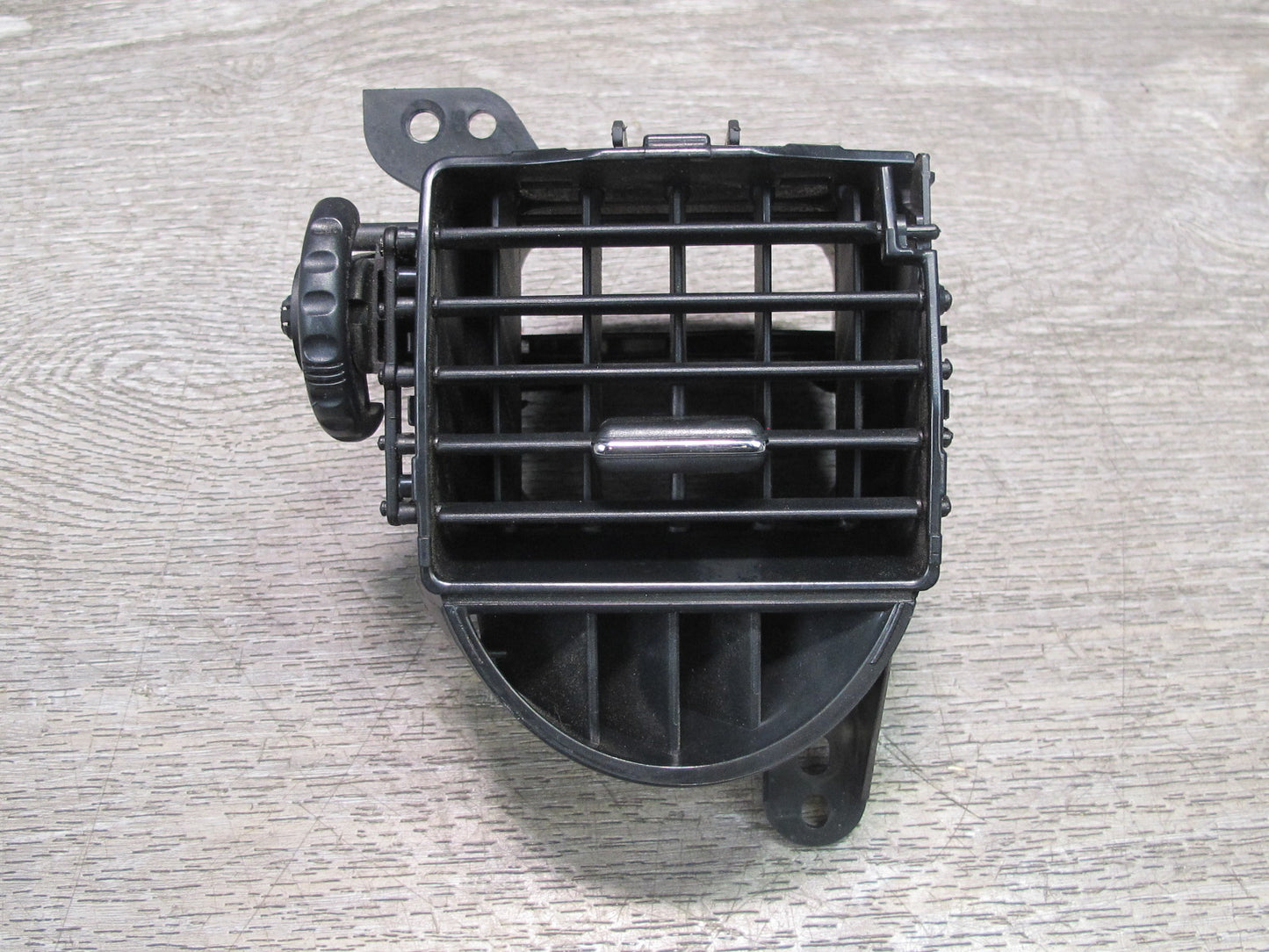 01-05 Lexus JCE10L IS300 Dash Front Left A/C Air Vent Grille 55660-53020 OEM