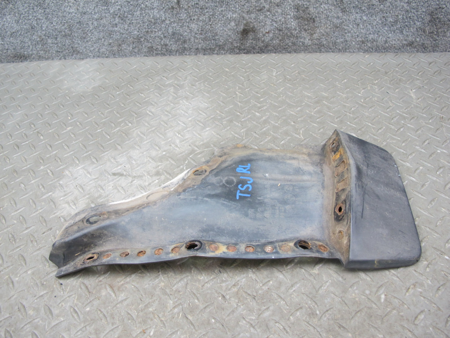 86-92 Toyota Supra MK3 Set of 2 Rear Right & Left MUD Flap Guard OEM