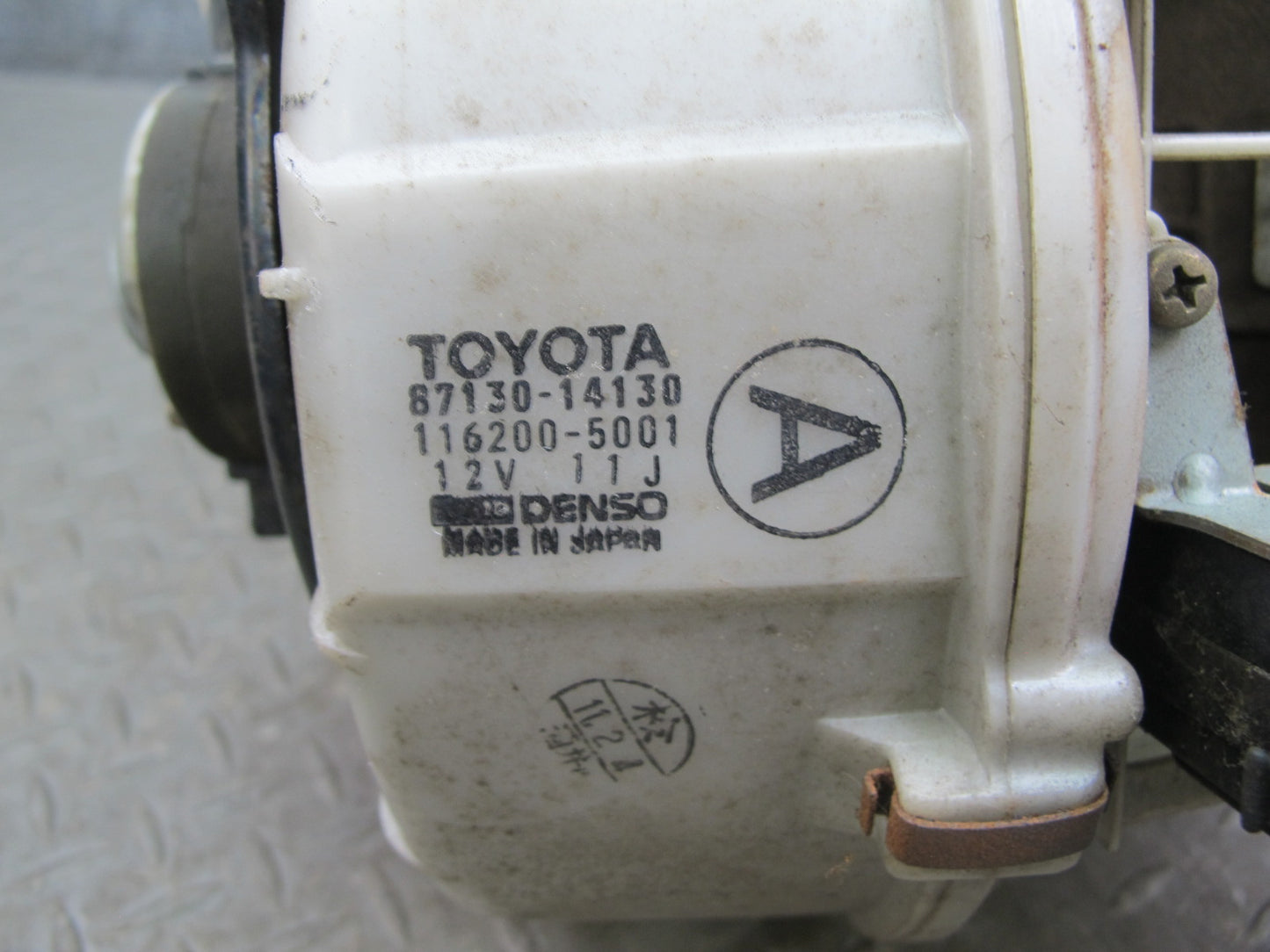 86-92 Toyota Supra MK3 Hvac Heater Blower Fan & Housing Assembly OEM