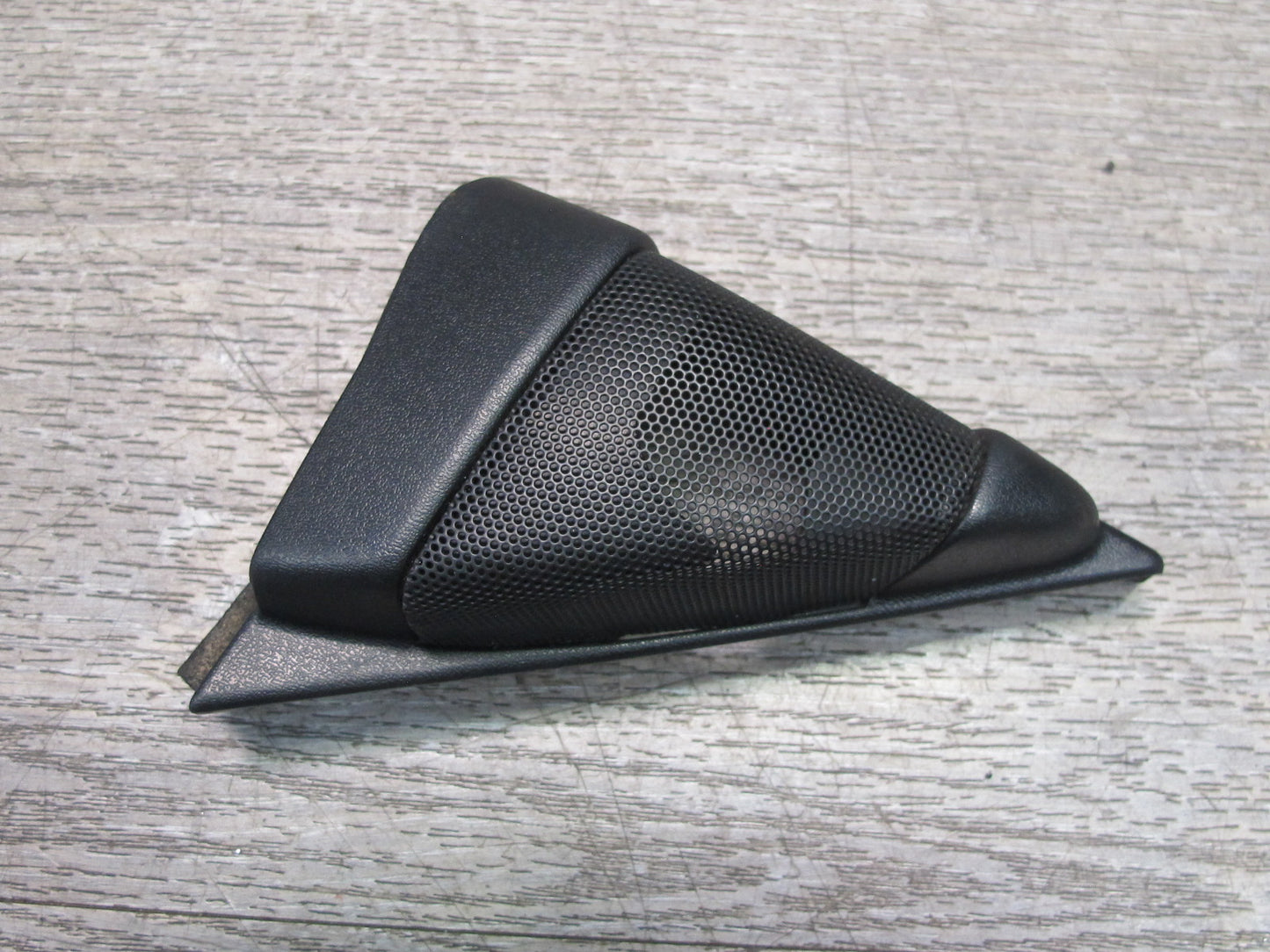 01-05 Lexus JCE10L IS300 Set of 2 Door Tweeter Speaker Trim Cover OEM