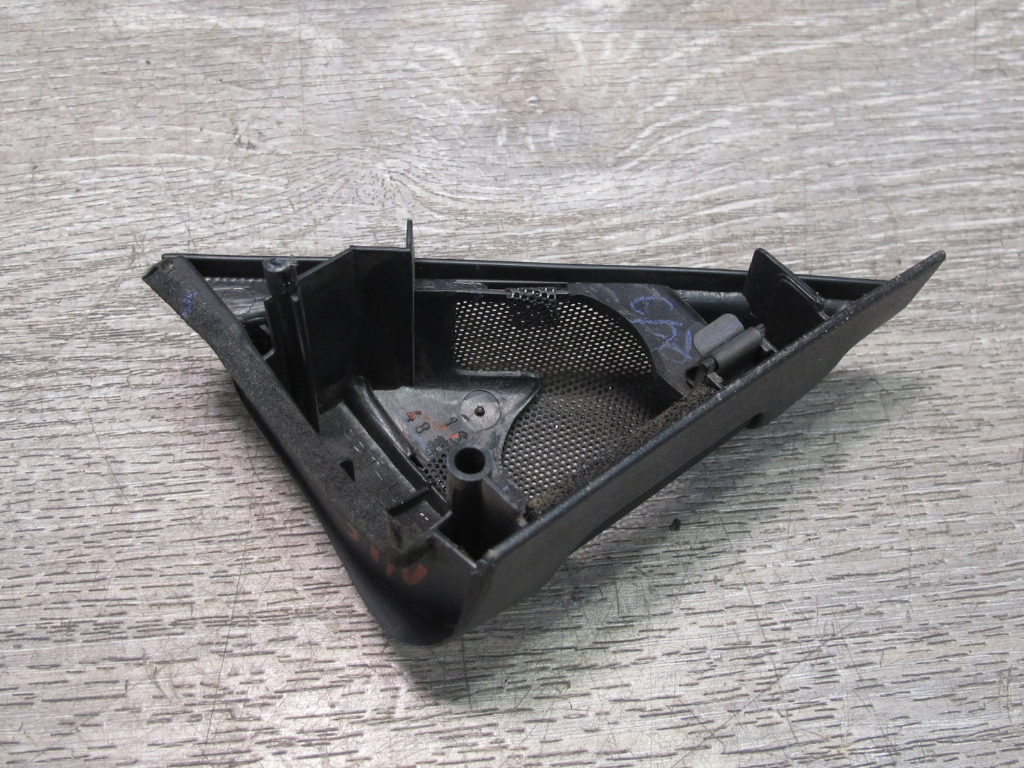 01-05 Lexus JCE10L IS300 Set of 2 Door Tweeter Speaker Trim Cover OEM