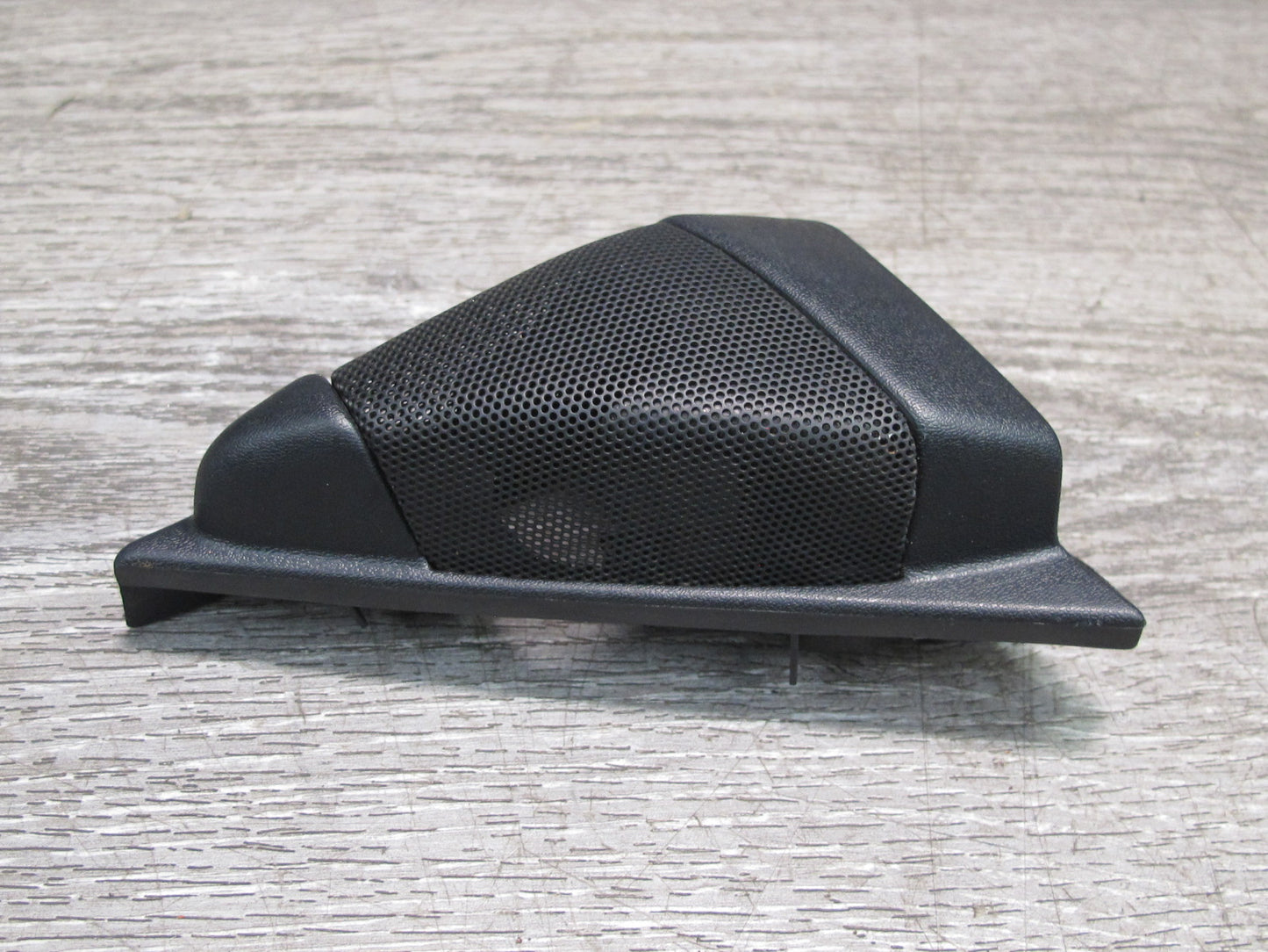 01-05 Lexus JCE10L IS300 Set of 2 Door Tweeter Speaker Trim Cover OEM