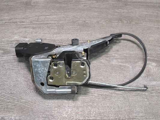 01-03 Lexus JCE10L IS300 Front Right Passenger Door Lock Latch Actuator OEM