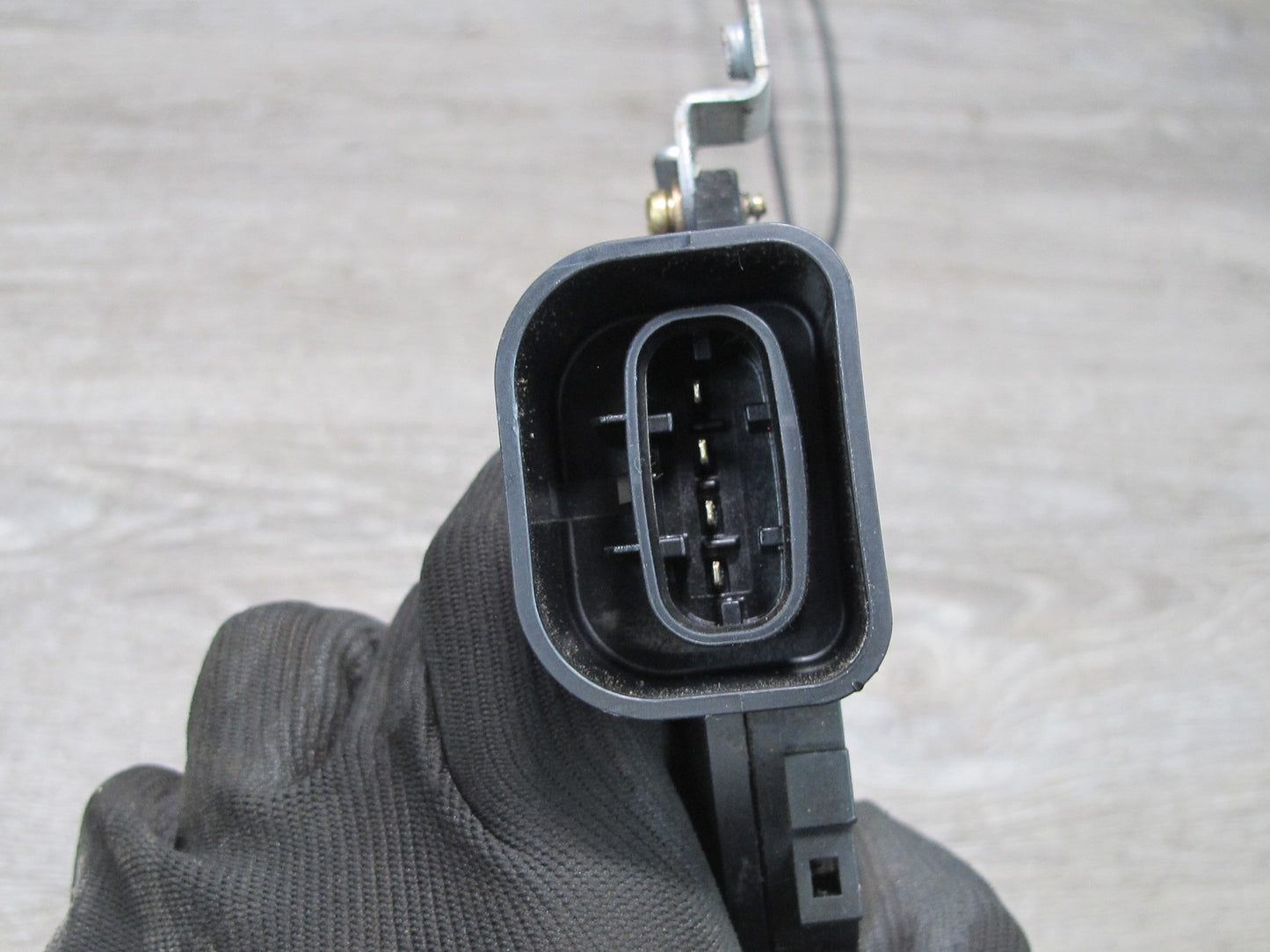 01-03 Lexus JCE10L IS300 Front Right Passenger Door Lock Latch Actuator OEM