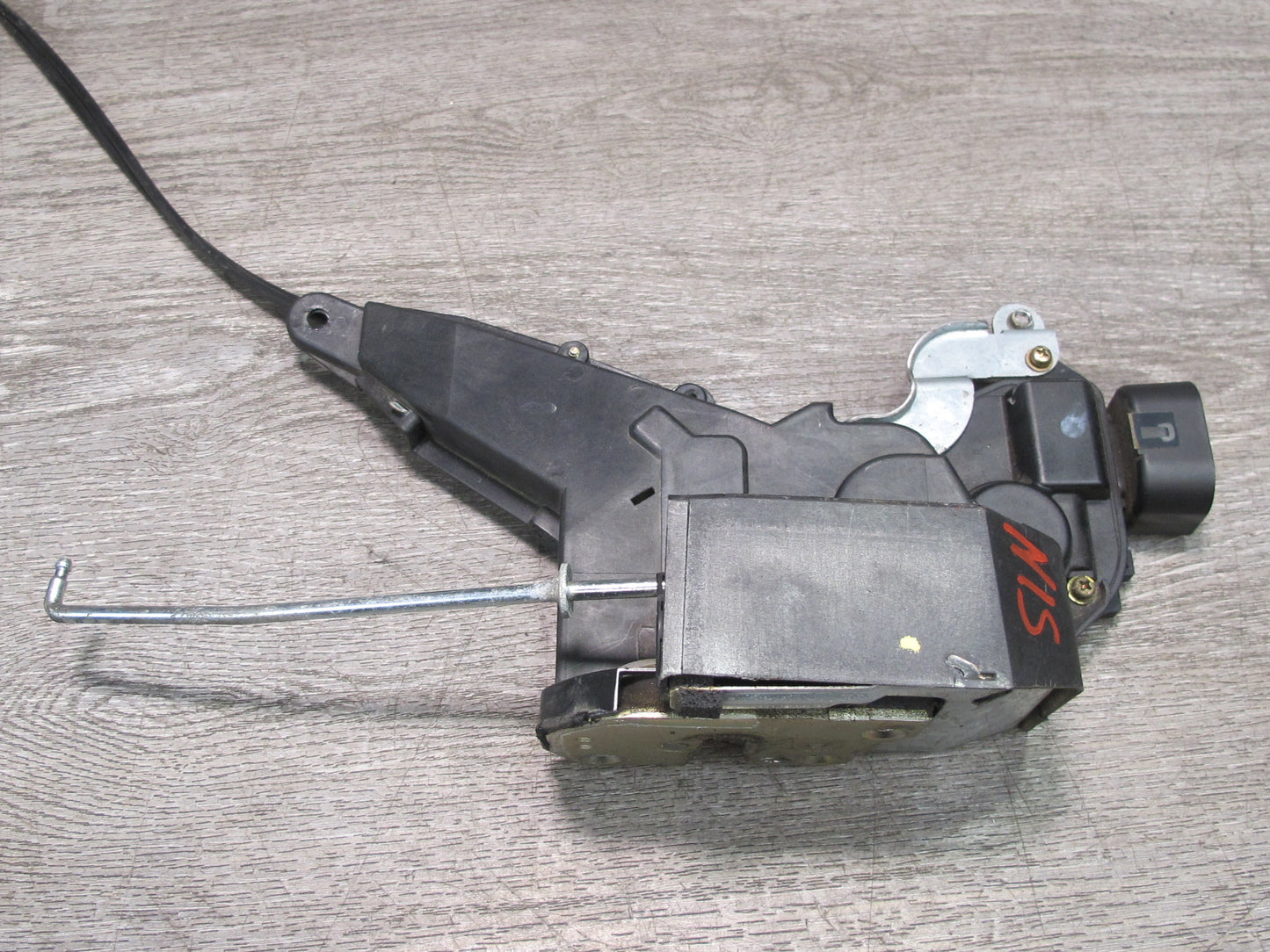 01-03 Lexus JCE10L IS300 Front Right Passenger Door Lock Latch Actuator OEM