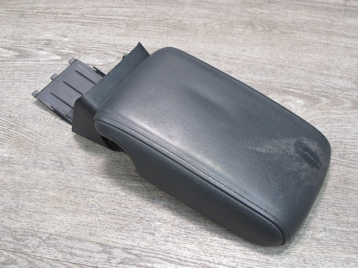 02-05 Lexus JCE10L IS300 Center Console Leather Armrest w Bracket Black OEM