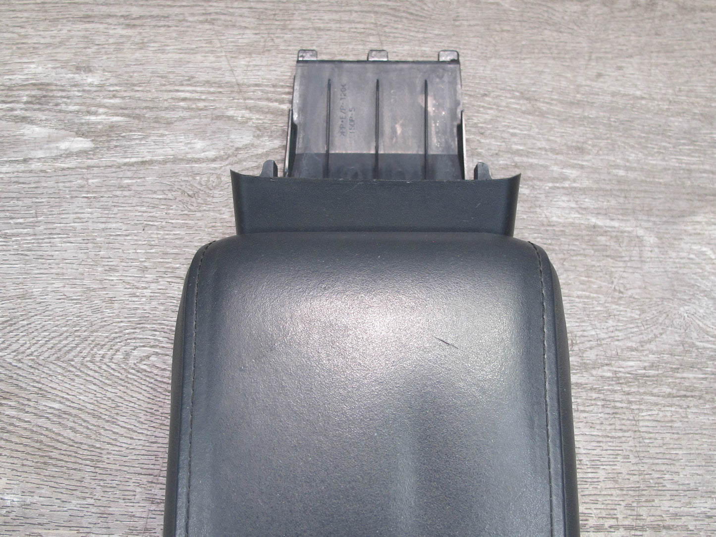 02-05 Lexus JCE10L IS300 Center Console Leather Armrest w Bracket Black OEM