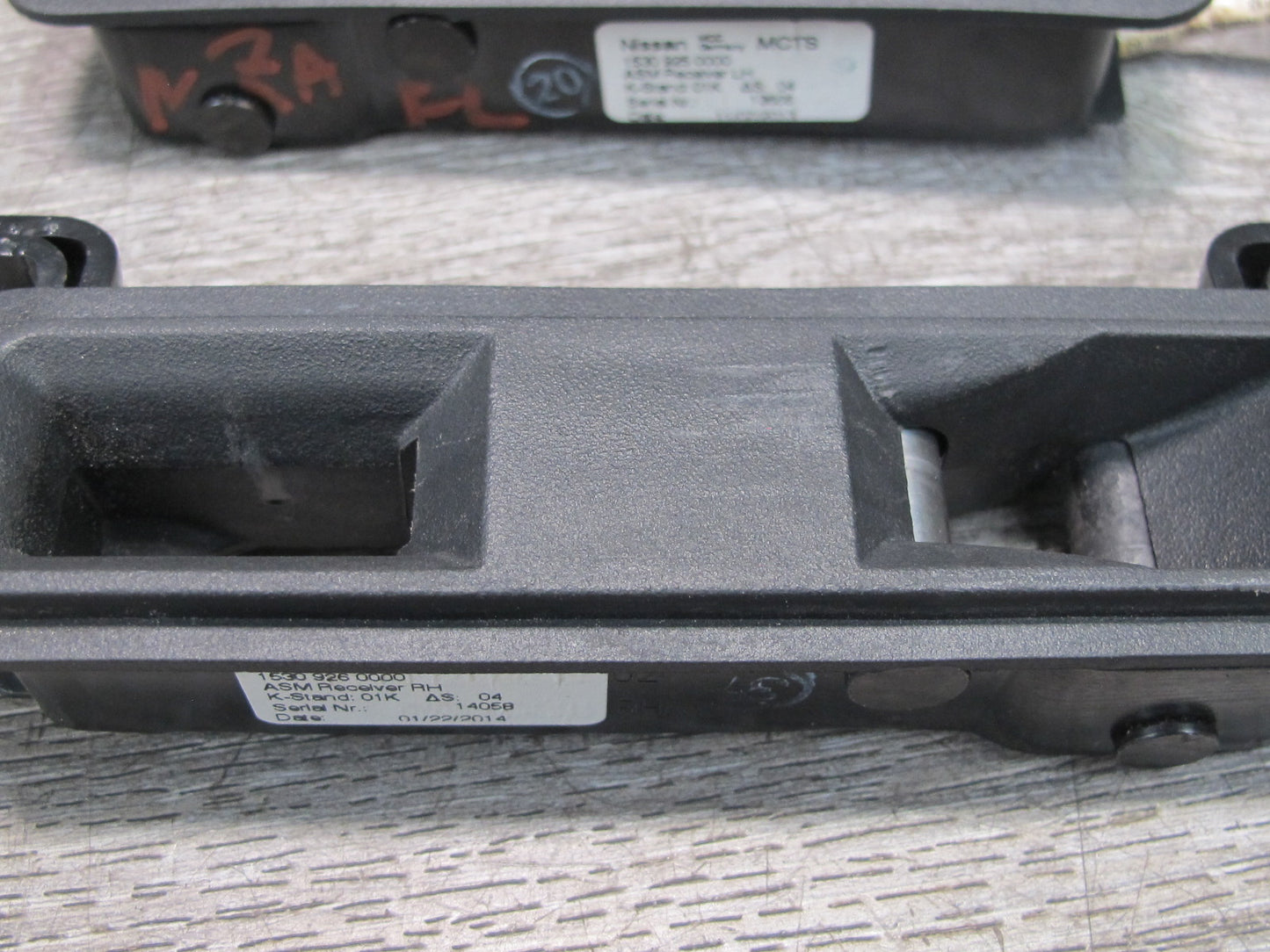10-19 Nissan Z34 370Z Convertible Set of 2 Front Left & Right TOP Roof Latch OEM