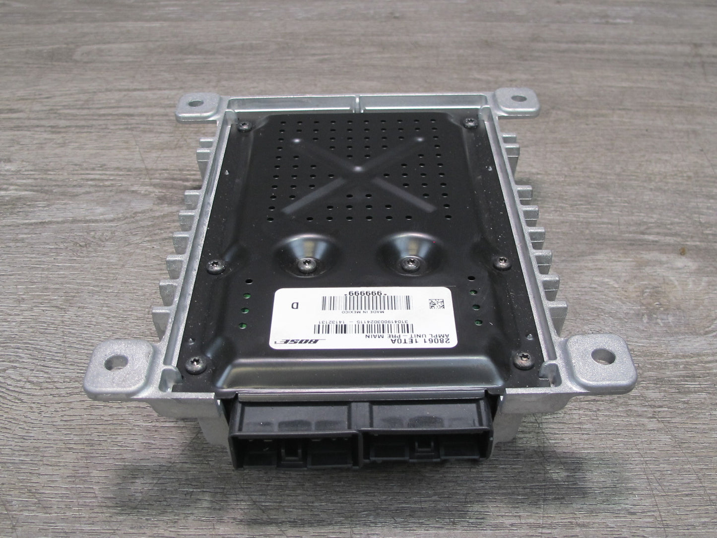 10-19 Nissan 370Z Z34 Convertible Bose Audio System Amplifier 28061-1ET0A OEM