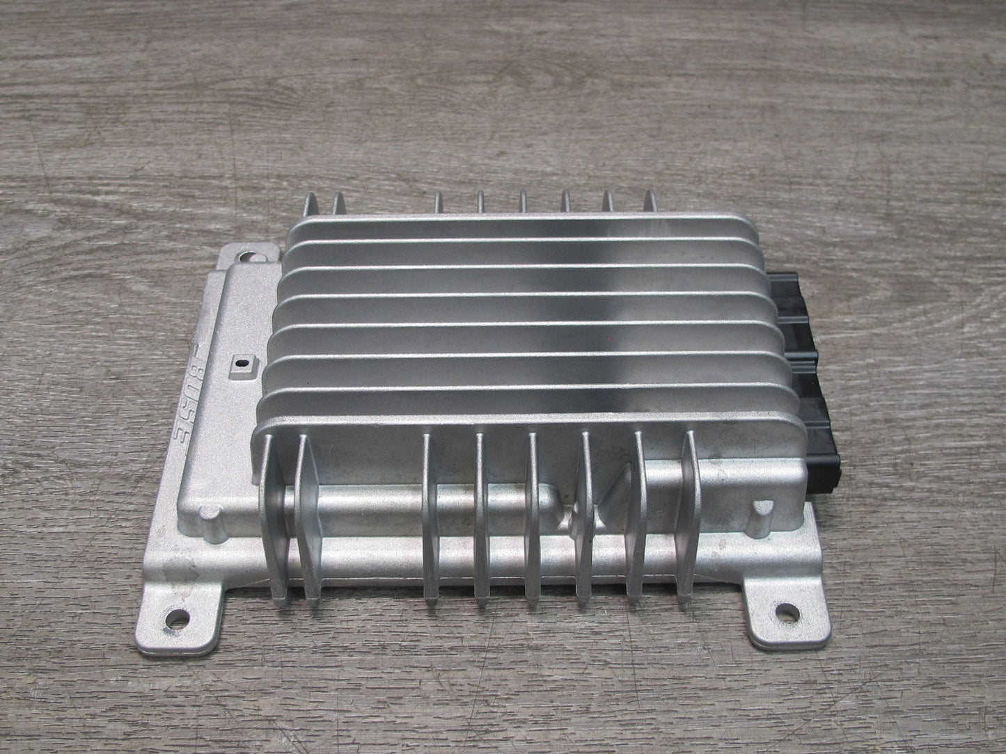 10-19 Nissan 370Z Z34 Convertible Bose Audio System Amplifier 28061-1ET0A OEM
