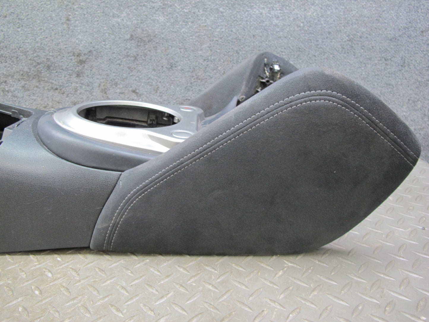 15-17 Nissan 370Z Z34 Convertible Front Center Console Trim Cover Panel OEM