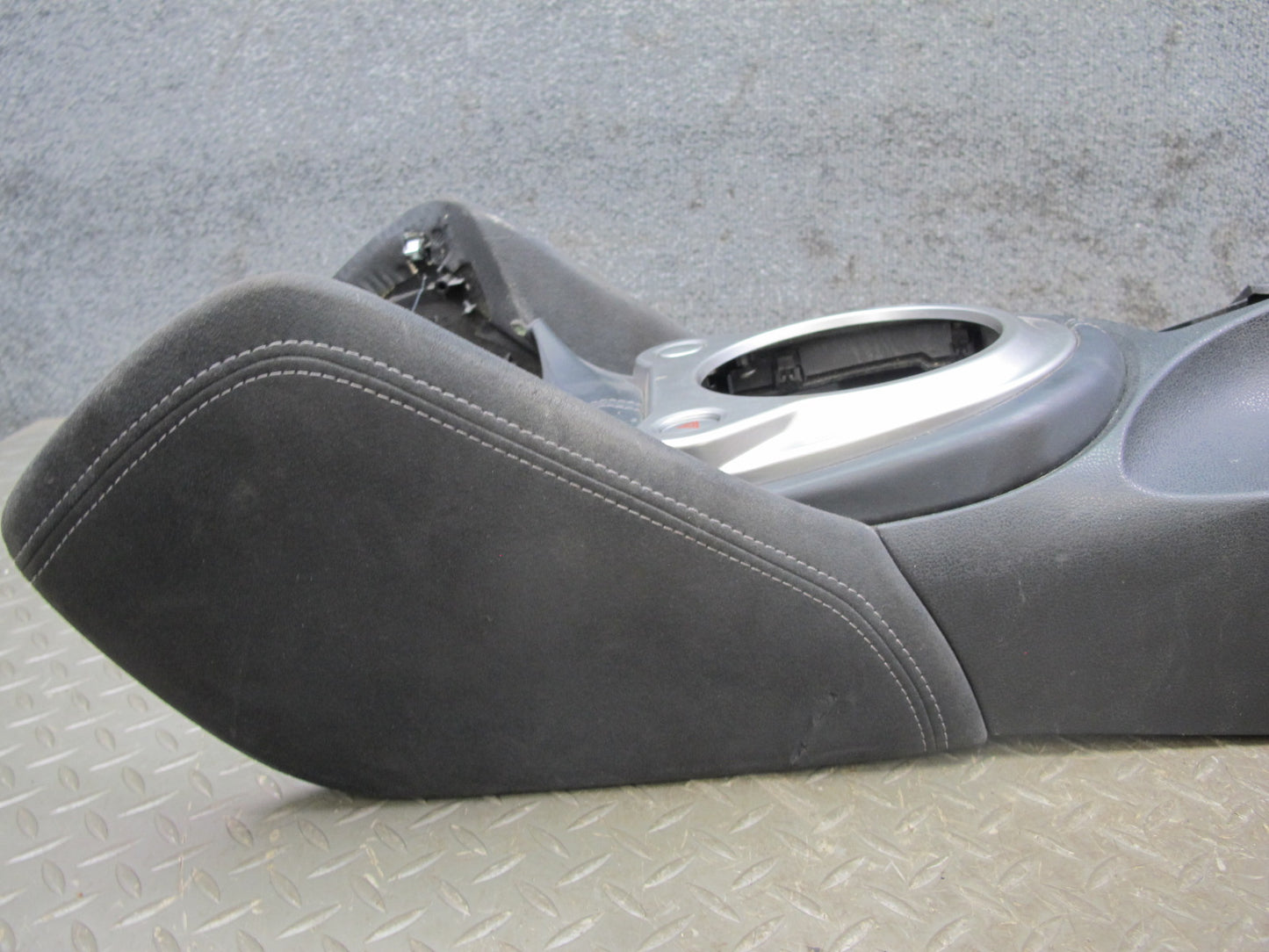 15-17 Nissan 370Z Z34 Convertible Front Center Console Trim Cover Panel OEM