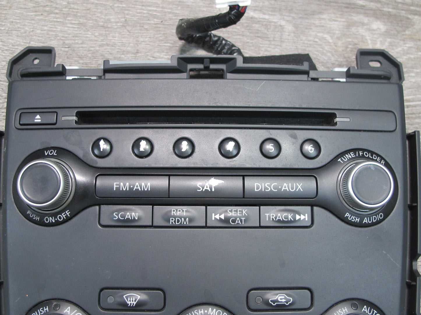 10-20 Nissan 370Z Z34 A/C Climate Control Radio Stereo Switch Panel Assembly OEM