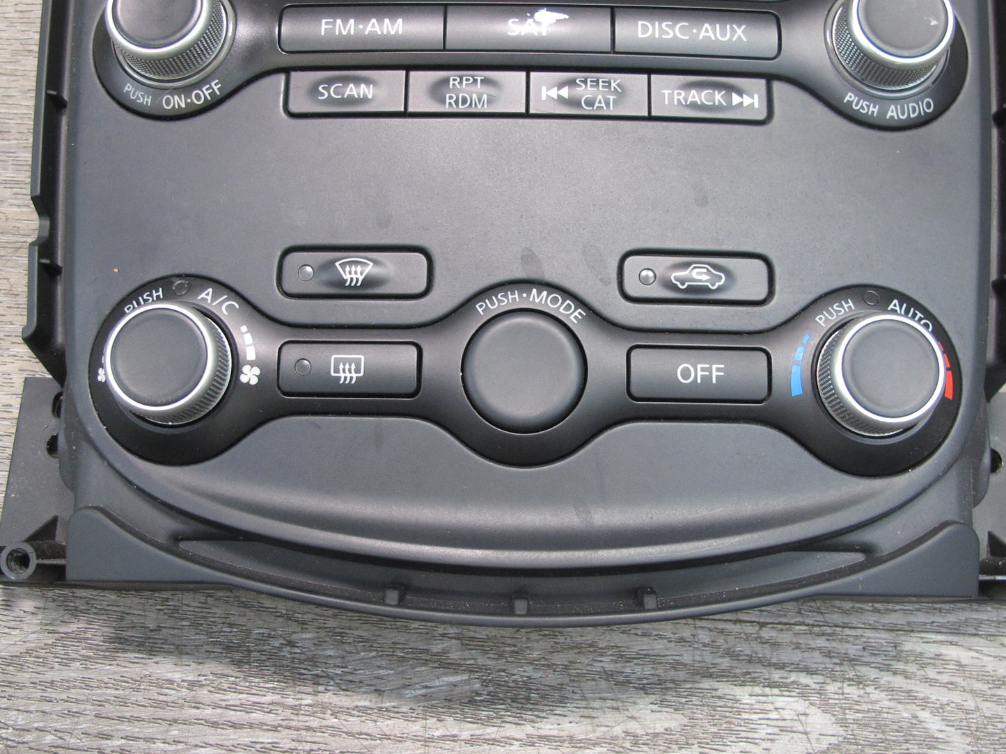 10-20 Nissan 370Z Z34 A/C Climate Control Radio Stereo Switch Panel Assembly OEM
