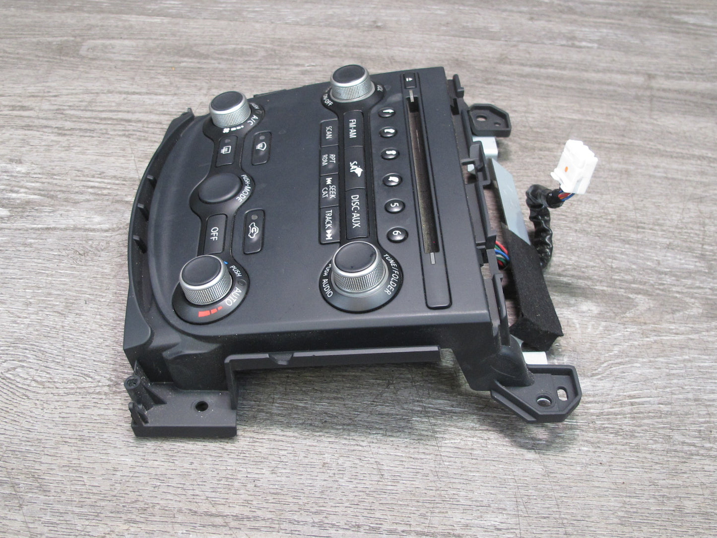 10-20 Nissan 370Z Z34 A/C Climate Control Radio Stereo Switch Panel Assembly OEM