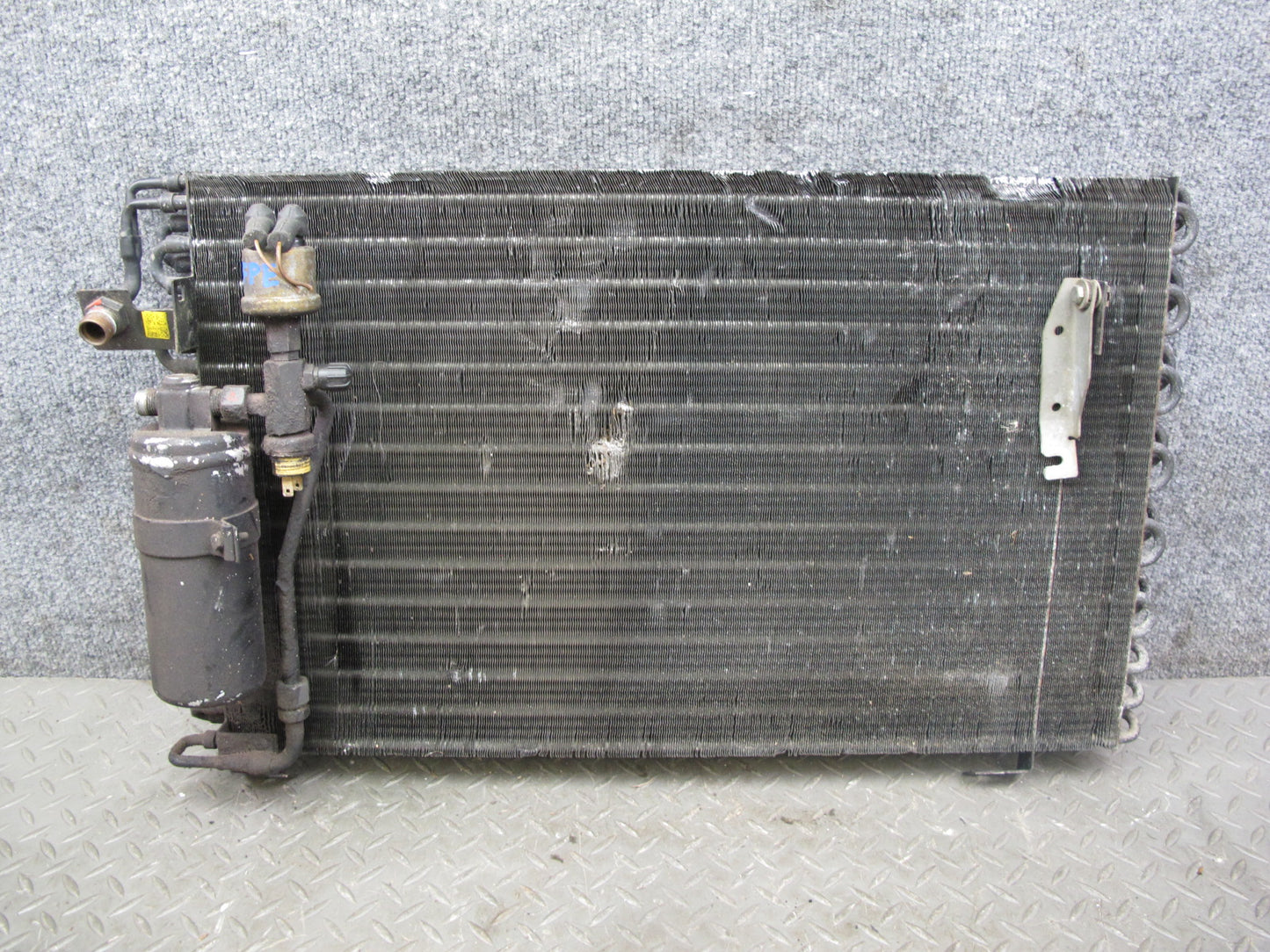1987-1991 Porsche 928 S4 A/C Air Conditioning Condenser W/ Dryer
