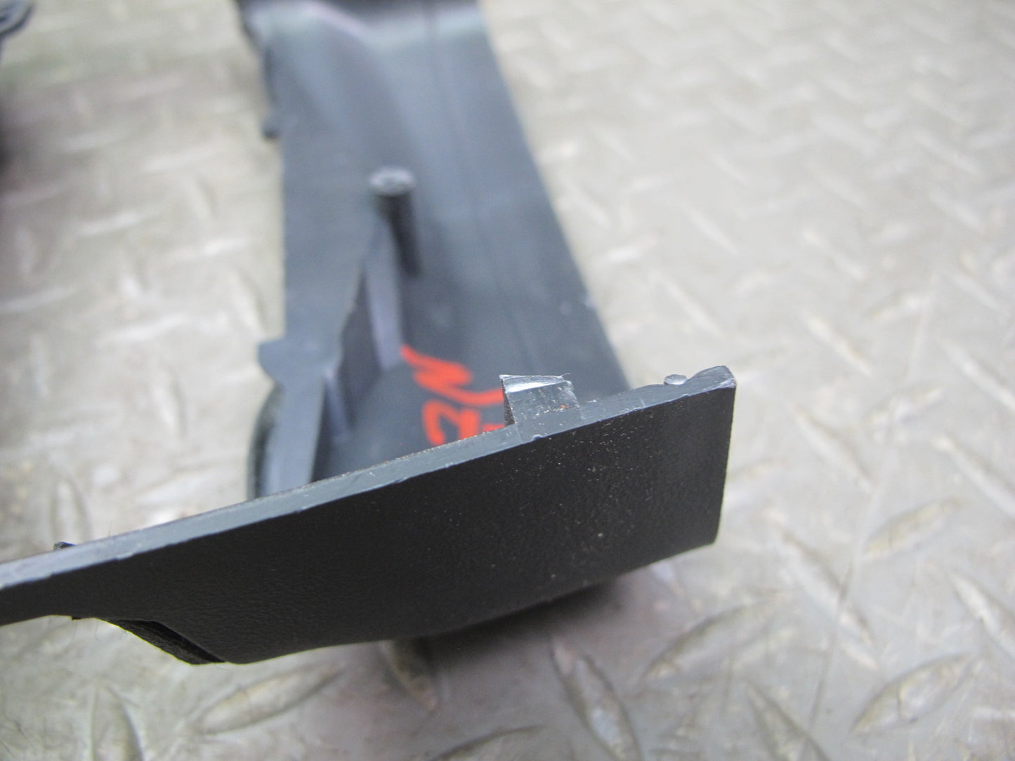 09-20 Nissan 370Z Z34 A/T Steering Column Upper & Lower Trim Cover Assembly OEM