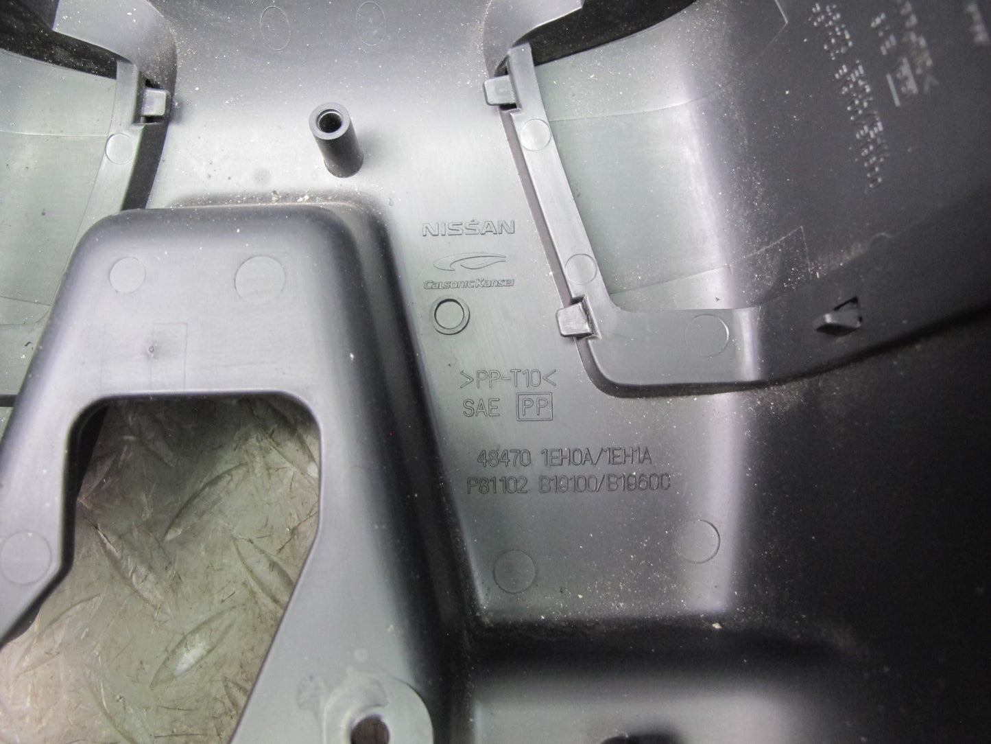 09-20 Nissan 370Z Z34 A/T Steering Column Upper & Lower Trim Cover Assembly OEM